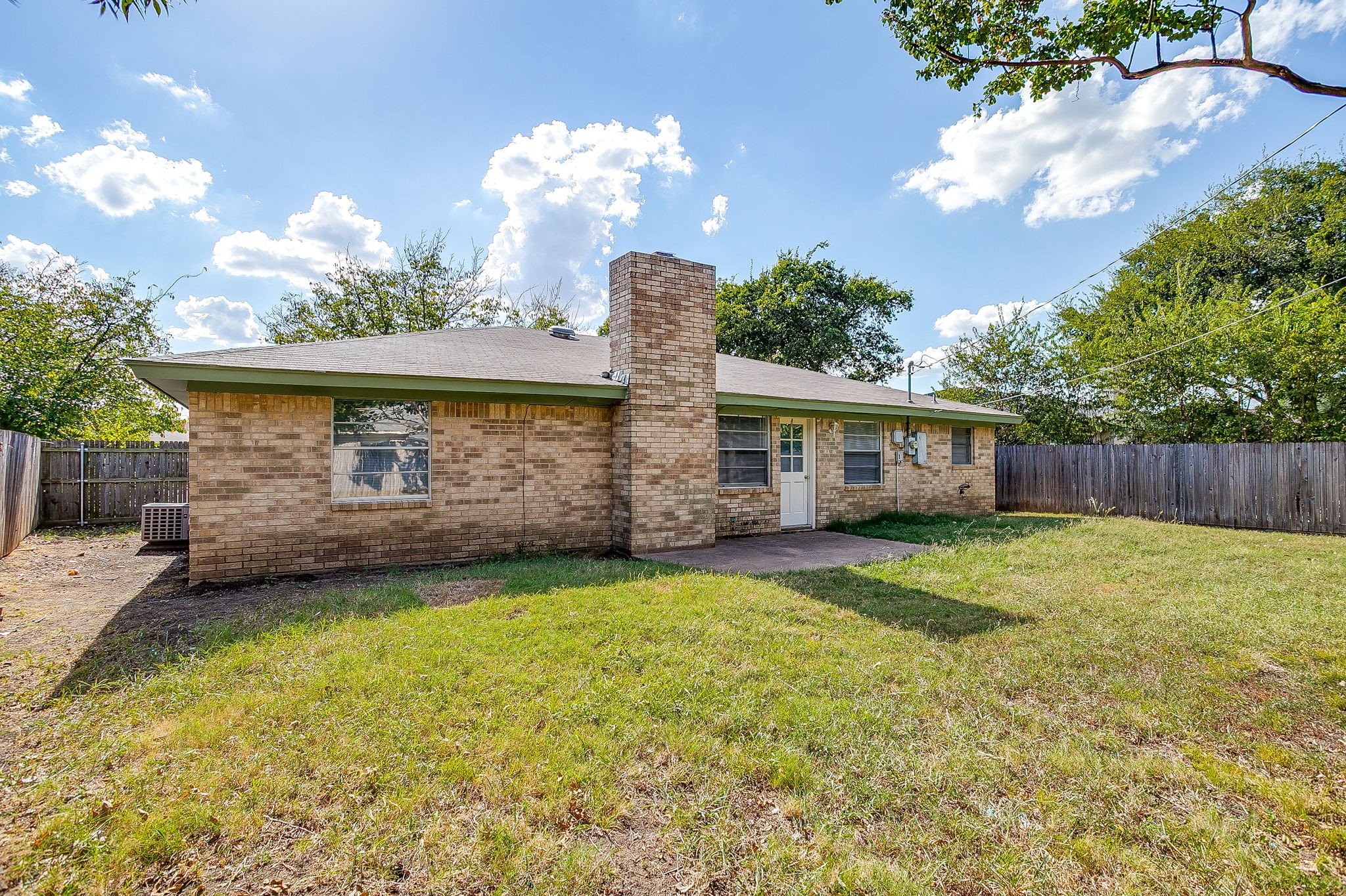 232 Linda Drive Burleson TX 76028