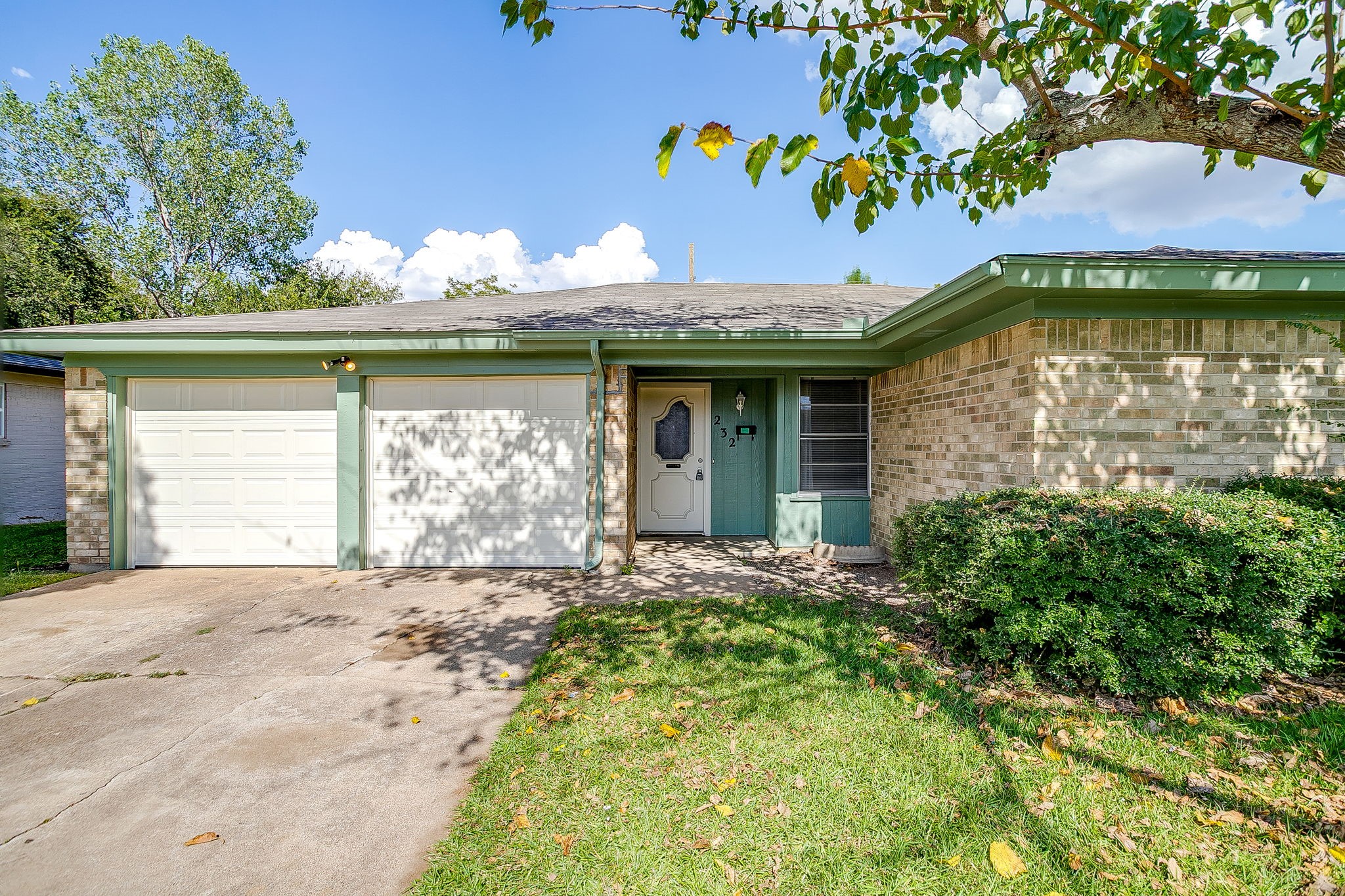 232 Linda Drive Burleson TX 76028