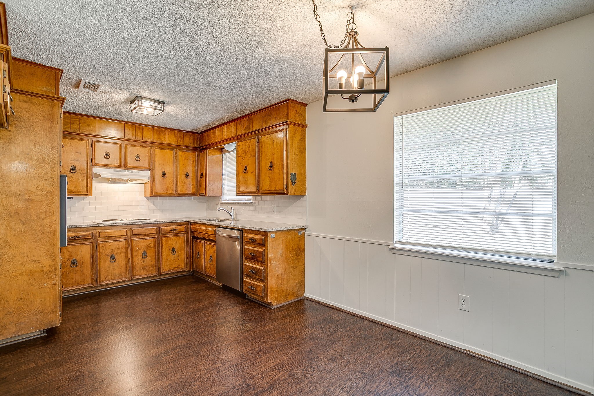 232 Linda Drive Burleson TX 76028
