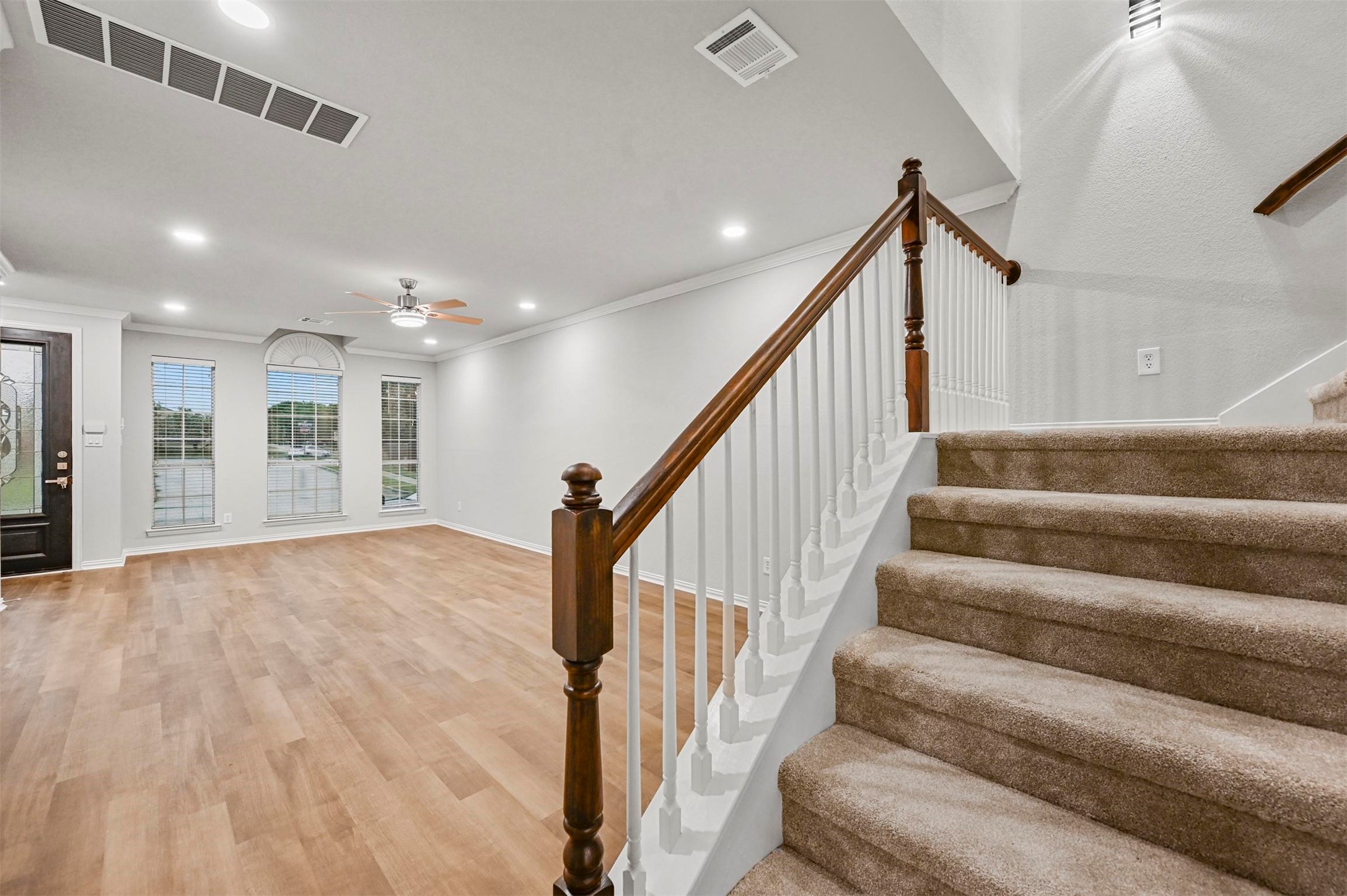 1045 Rodin Lane Carrollton TX 75006