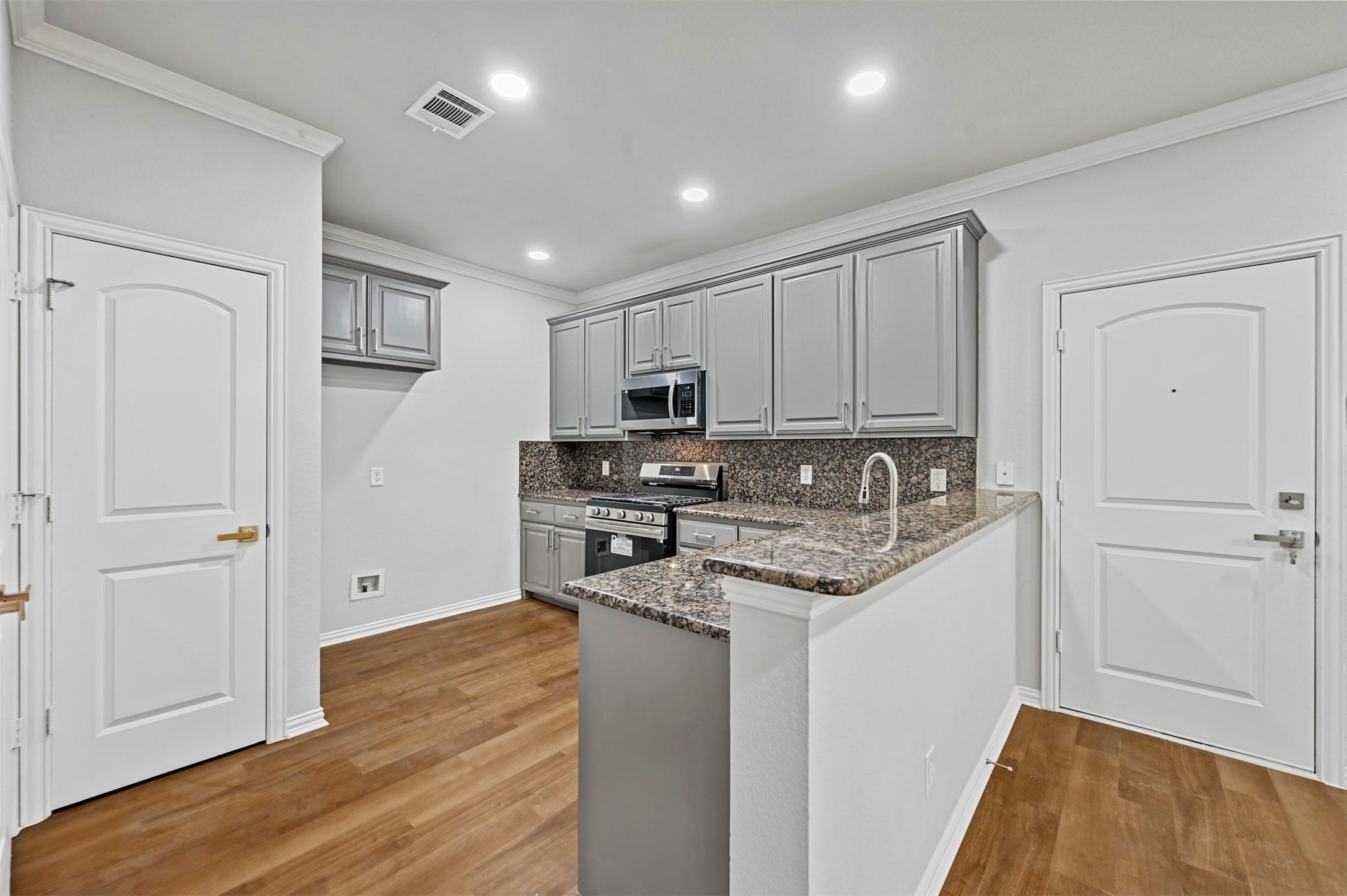 1045 Rodin Lane Carrollton TX 75006
