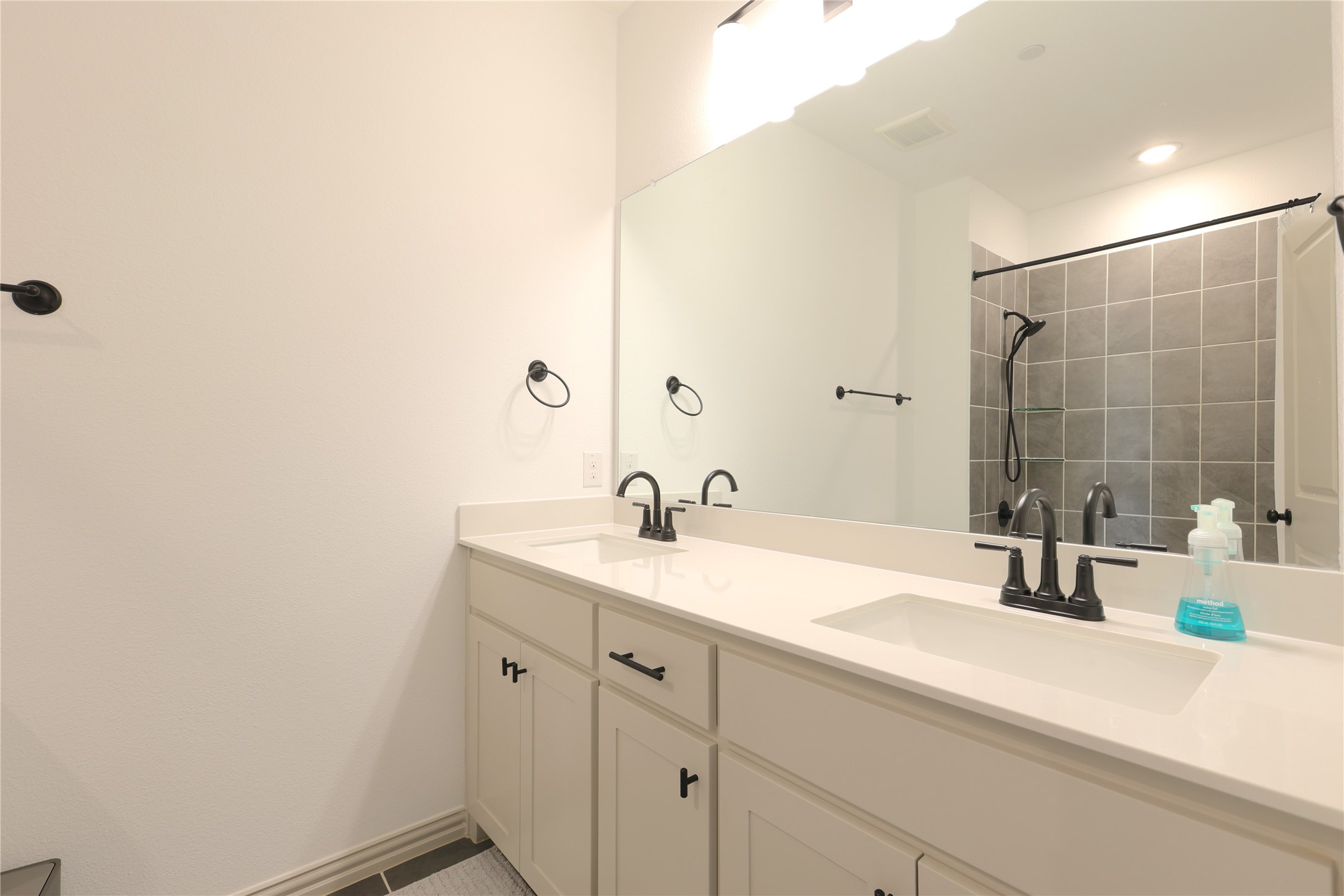 8523 Mint Mews Frisco TX 75035