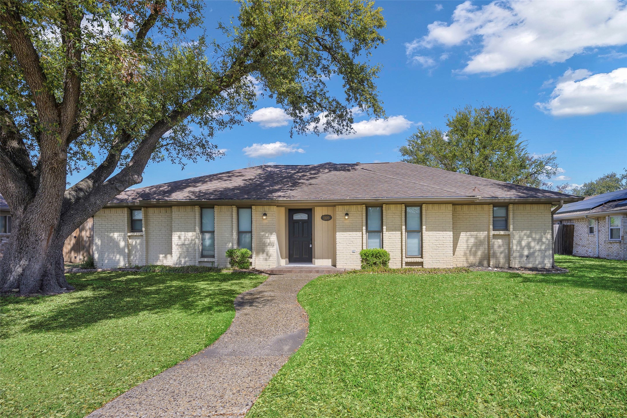 1109 Edgewood Drive Richardson TX 75081