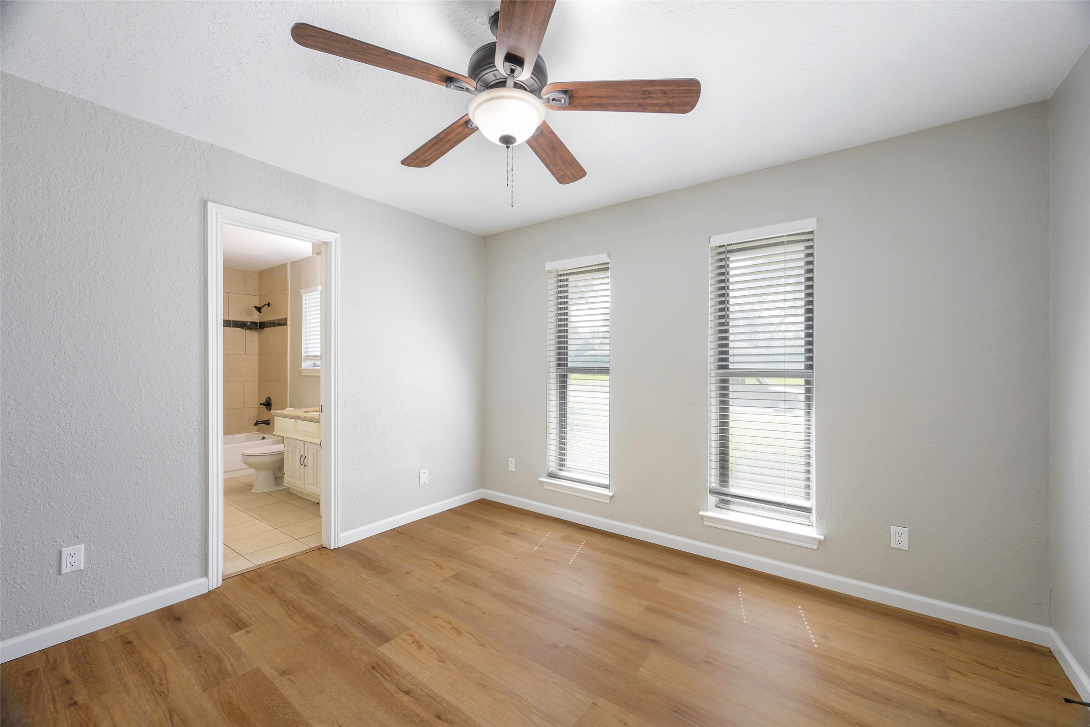 1109 Edgewood Drive Richardson TX 75081