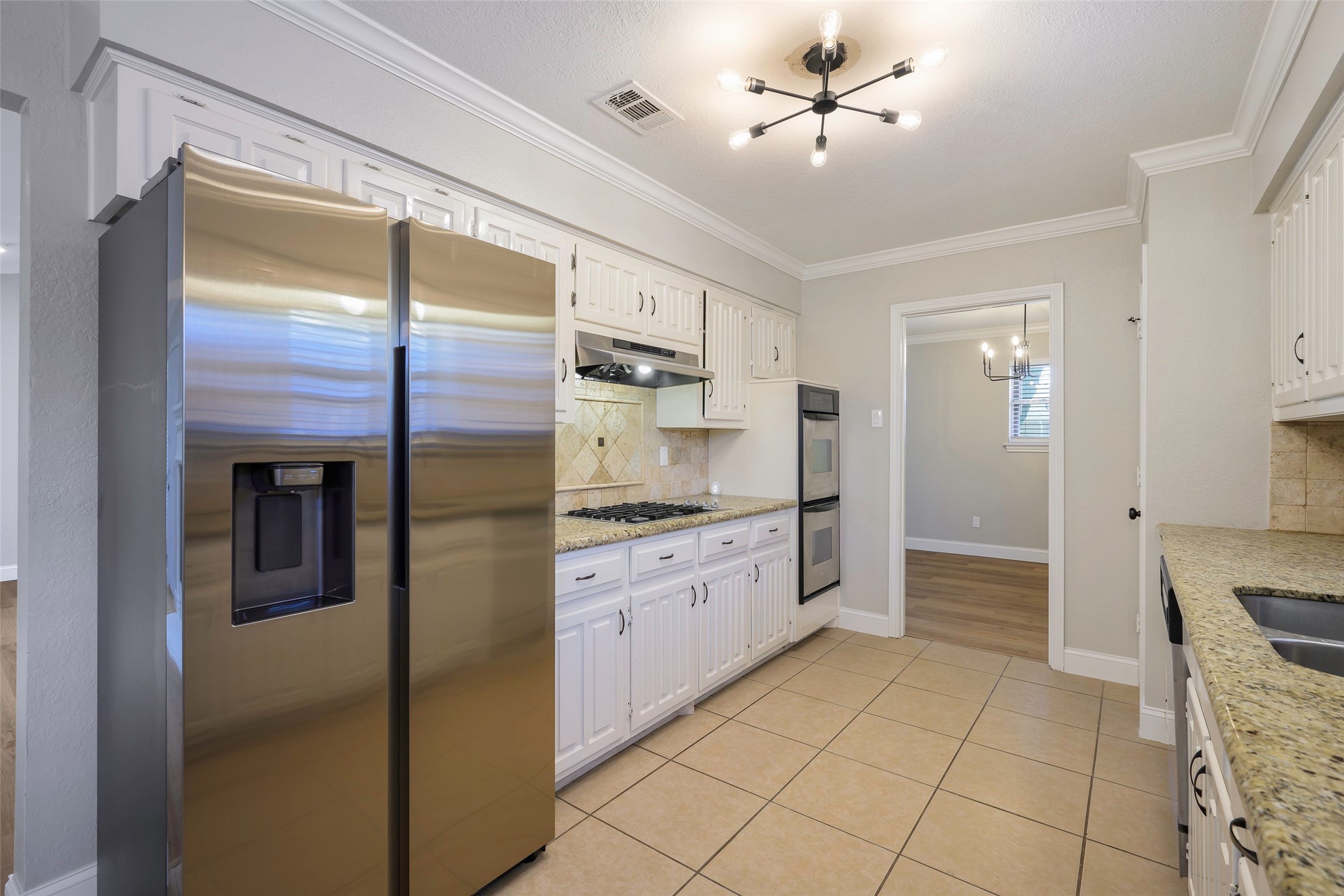 1109 Edgewood Drive Richardson TX 75081