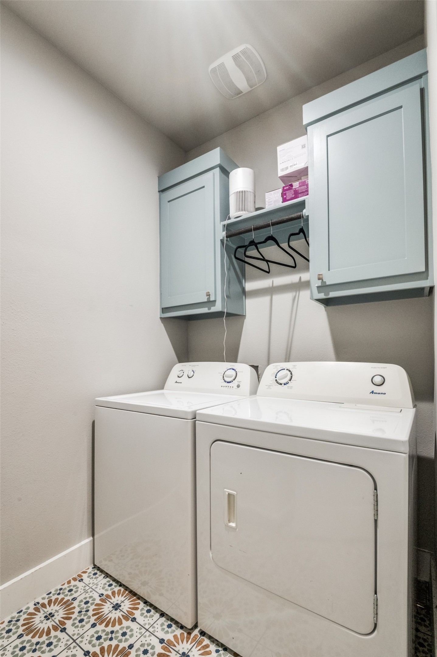 2123 Ramsey Avenue Dallas TX 75216