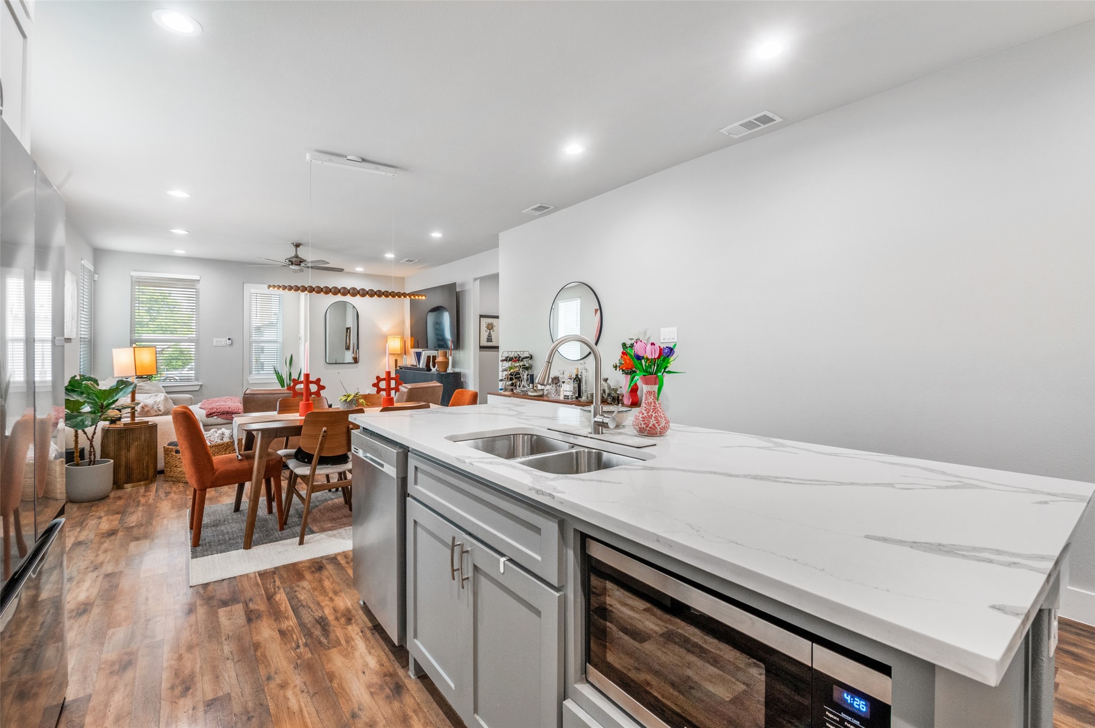 2123 Ramsey Avenue Dallas TX 75216