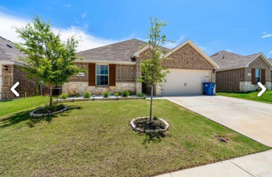 1111 Fairbanks Drive Ennis TX 75119