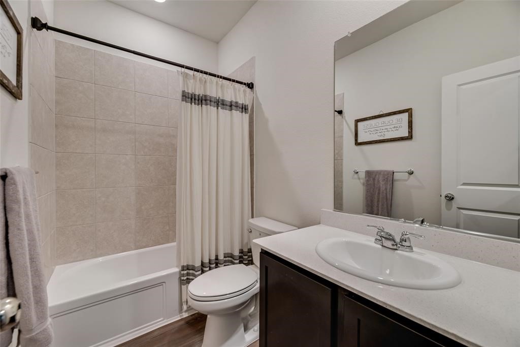 2128 Whispering Sage Boulevard Royse City TX 75189