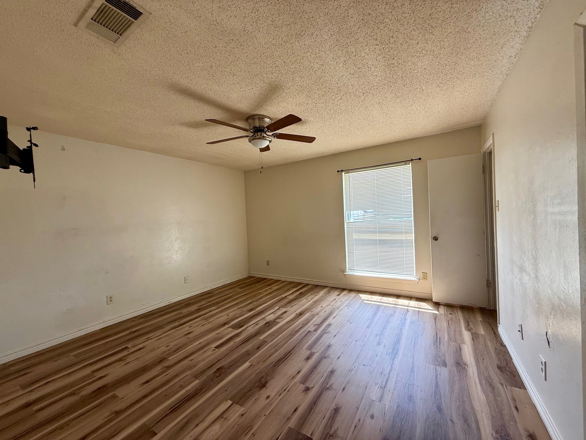 1900 Wurzburg Drive Fort Worth TX 76134