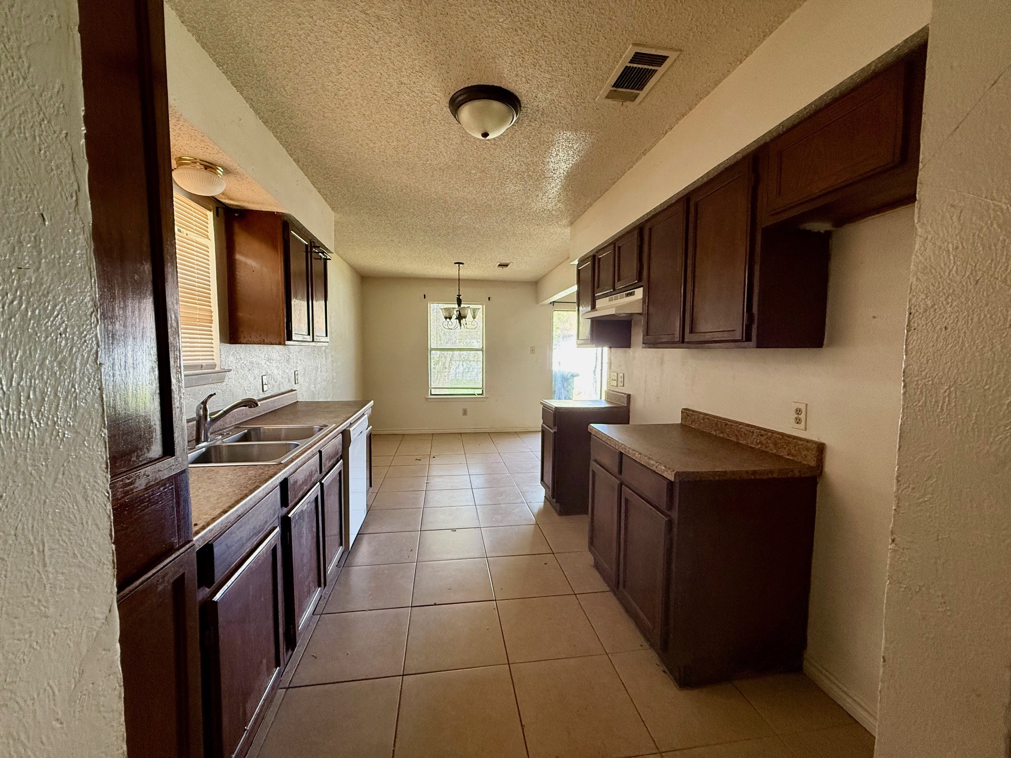 1900 Wurzburg Drive Fort Worth TX 76134