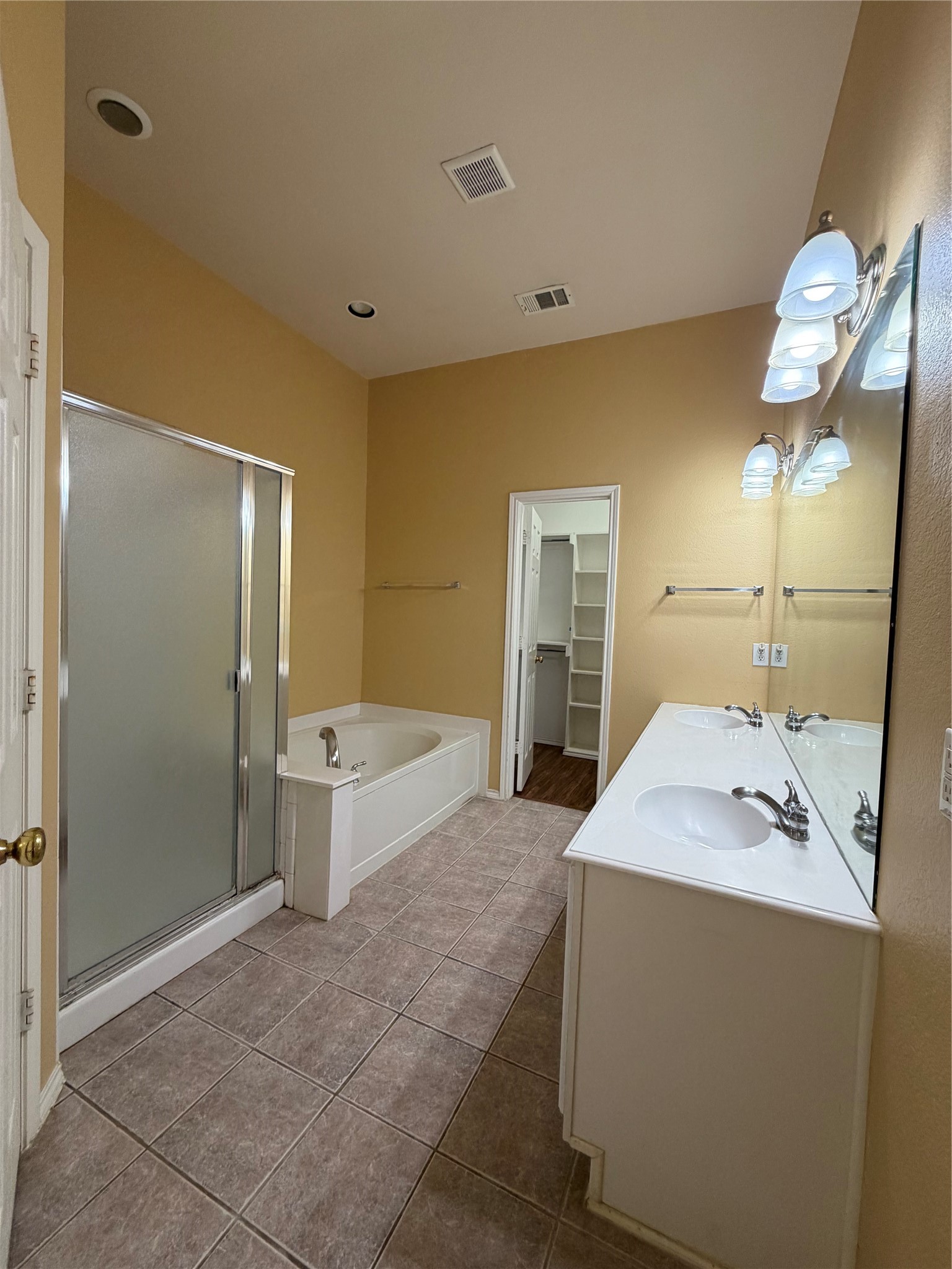 2440 Ravenhurst Drive Plano TX 75025