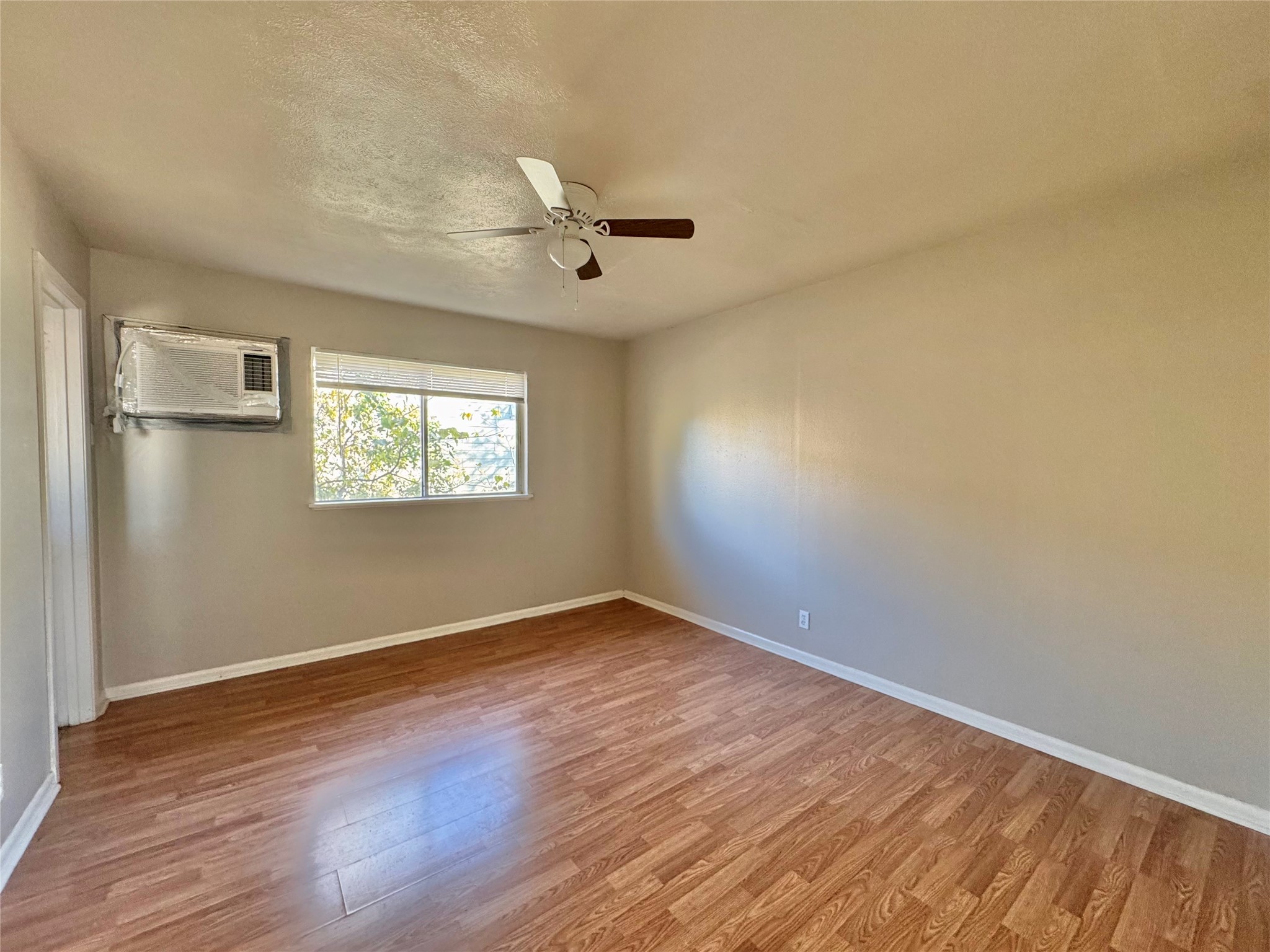 1112 Eagle Drive Denton TX 76201