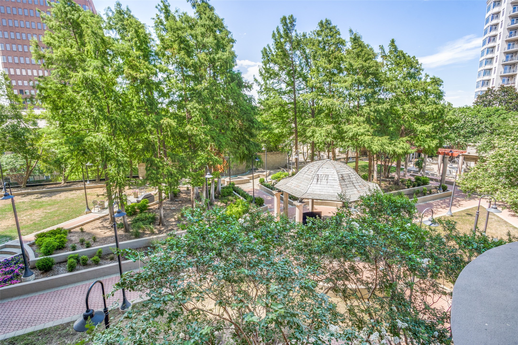 3401 Lee Parkway Dallas TX 75219