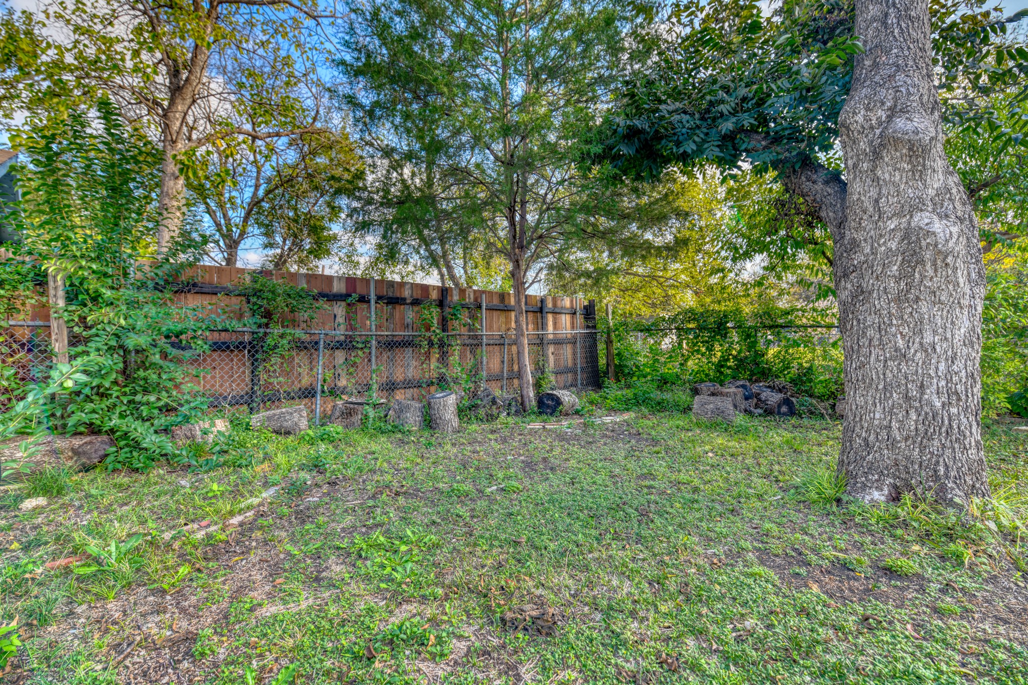 6028 Fairway Avenue Dallas TX 75227