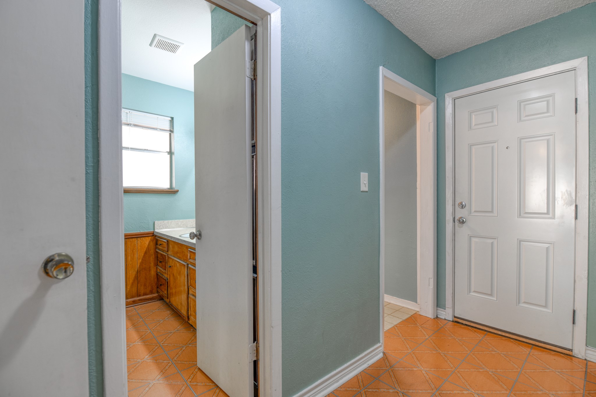 6028 Fairway Avenue Dallas TX 75227