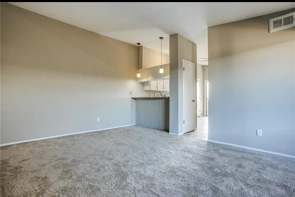 2627 Douglas Avenue Dallas TX 75219