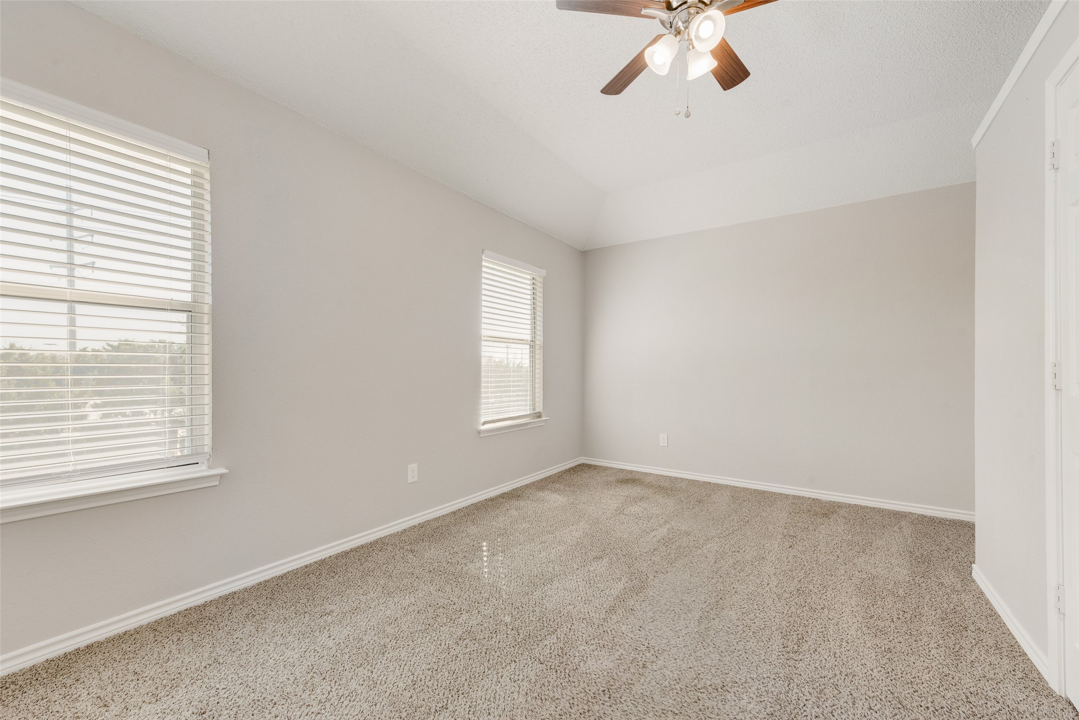 9406 Chimneywood Drive Rowlett TX 75089