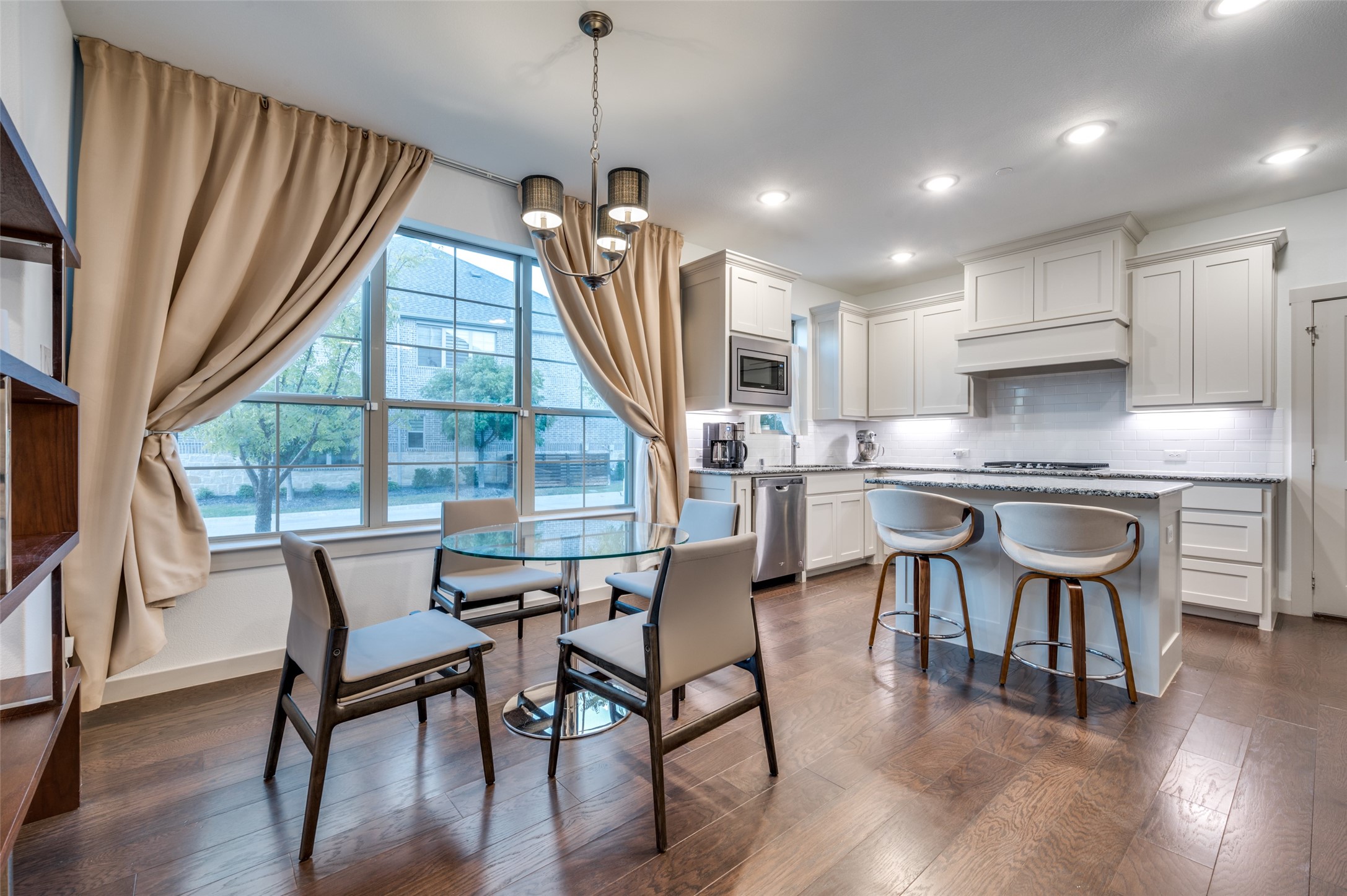 550 Cobblestone Lane Irving TX 75039