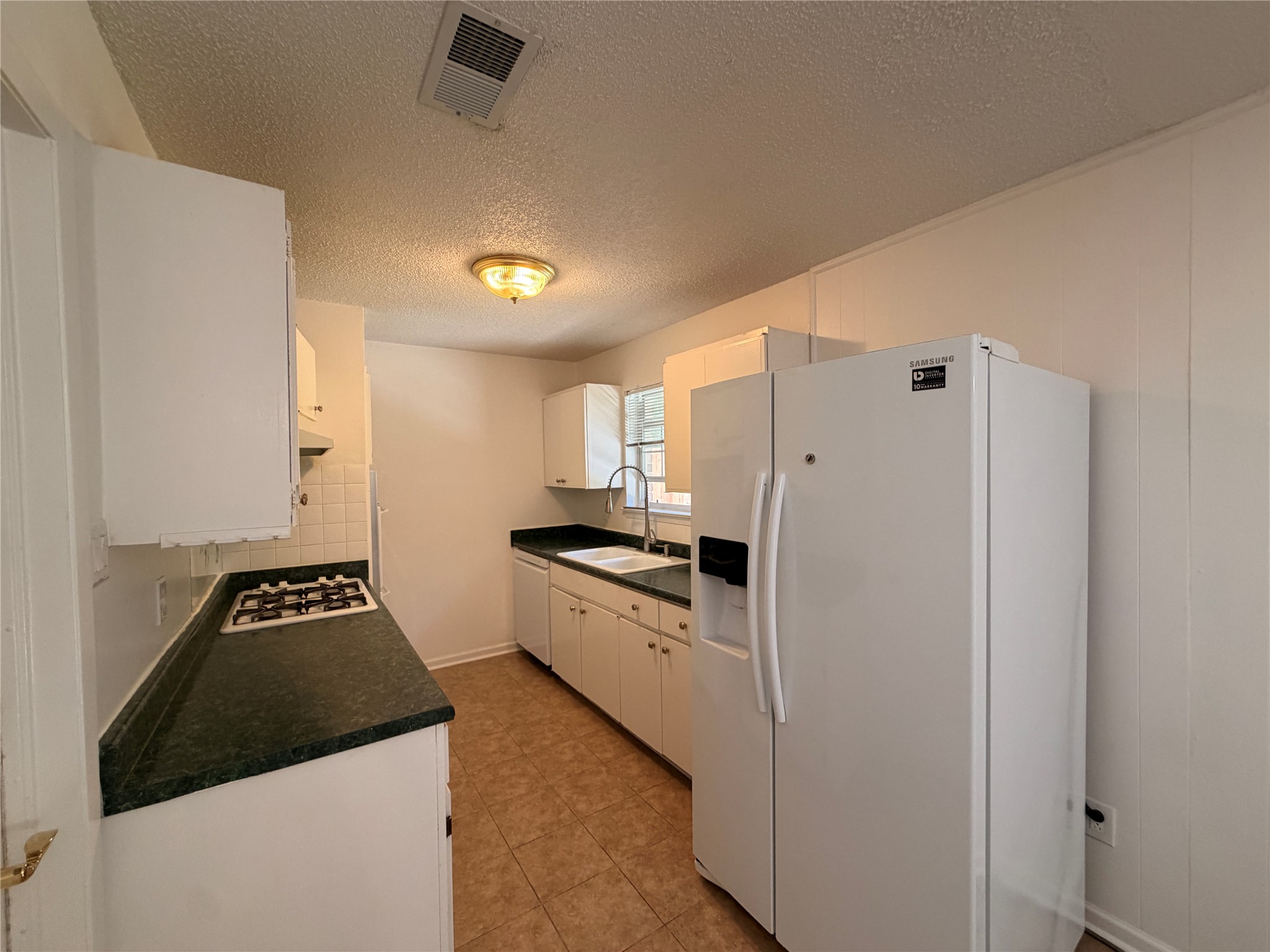 1409 Rosewood Lane Arlington TX 76010