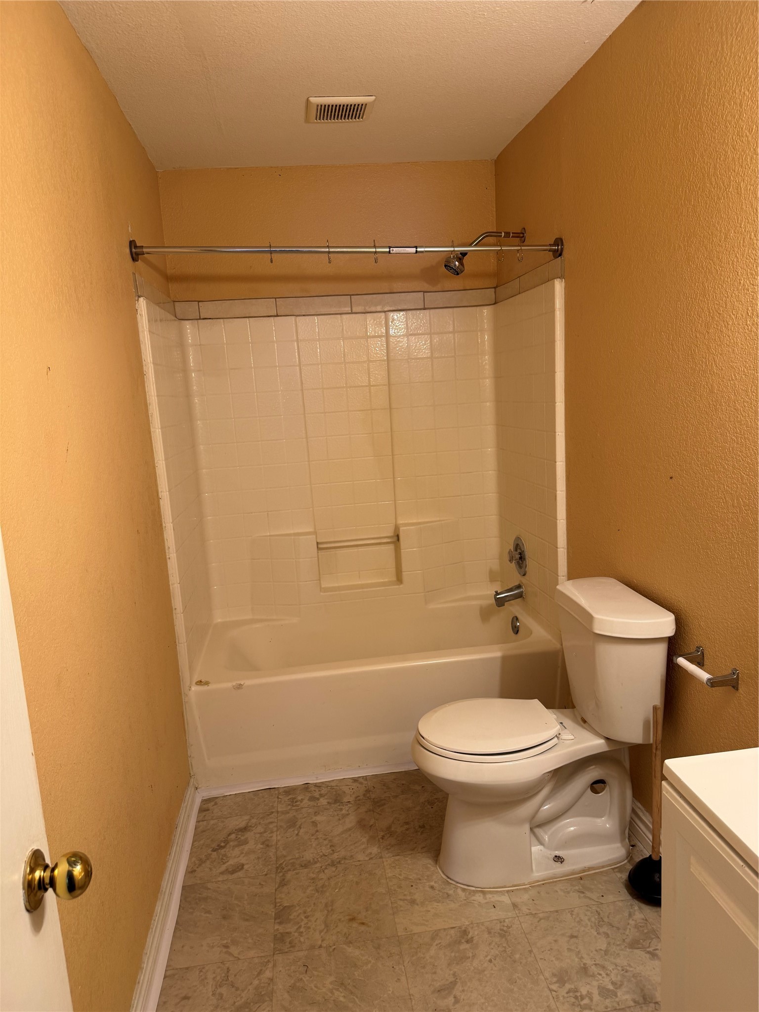 1305 Mill Branch Drive Garland TX 75040
