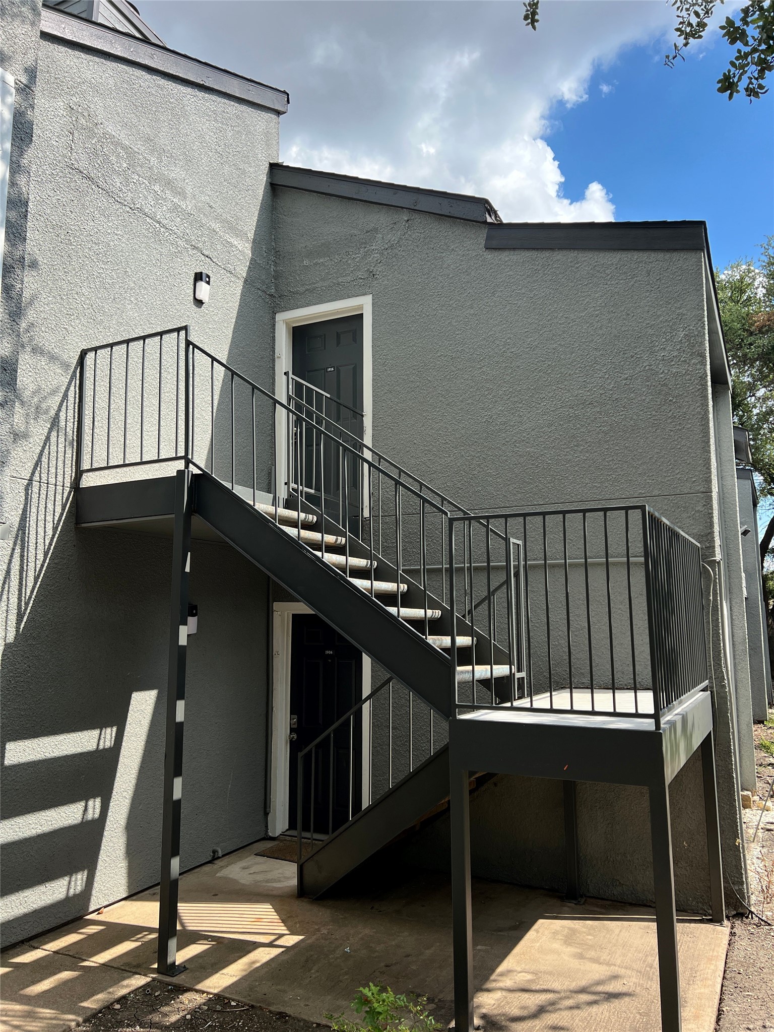 9696 Walnut Street Dallas TX 75243
