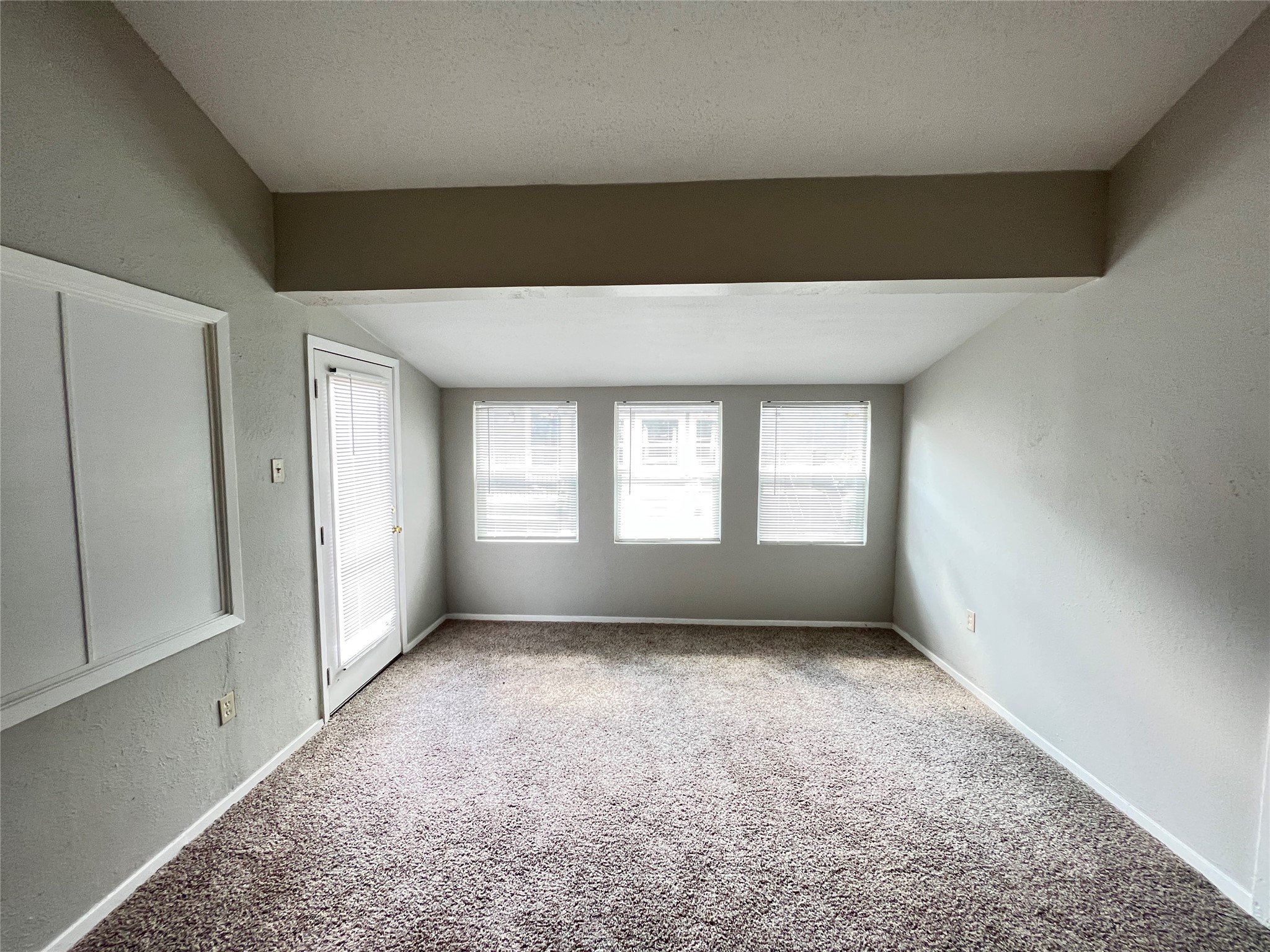 9696 Walnut Street Dallas TX 75243