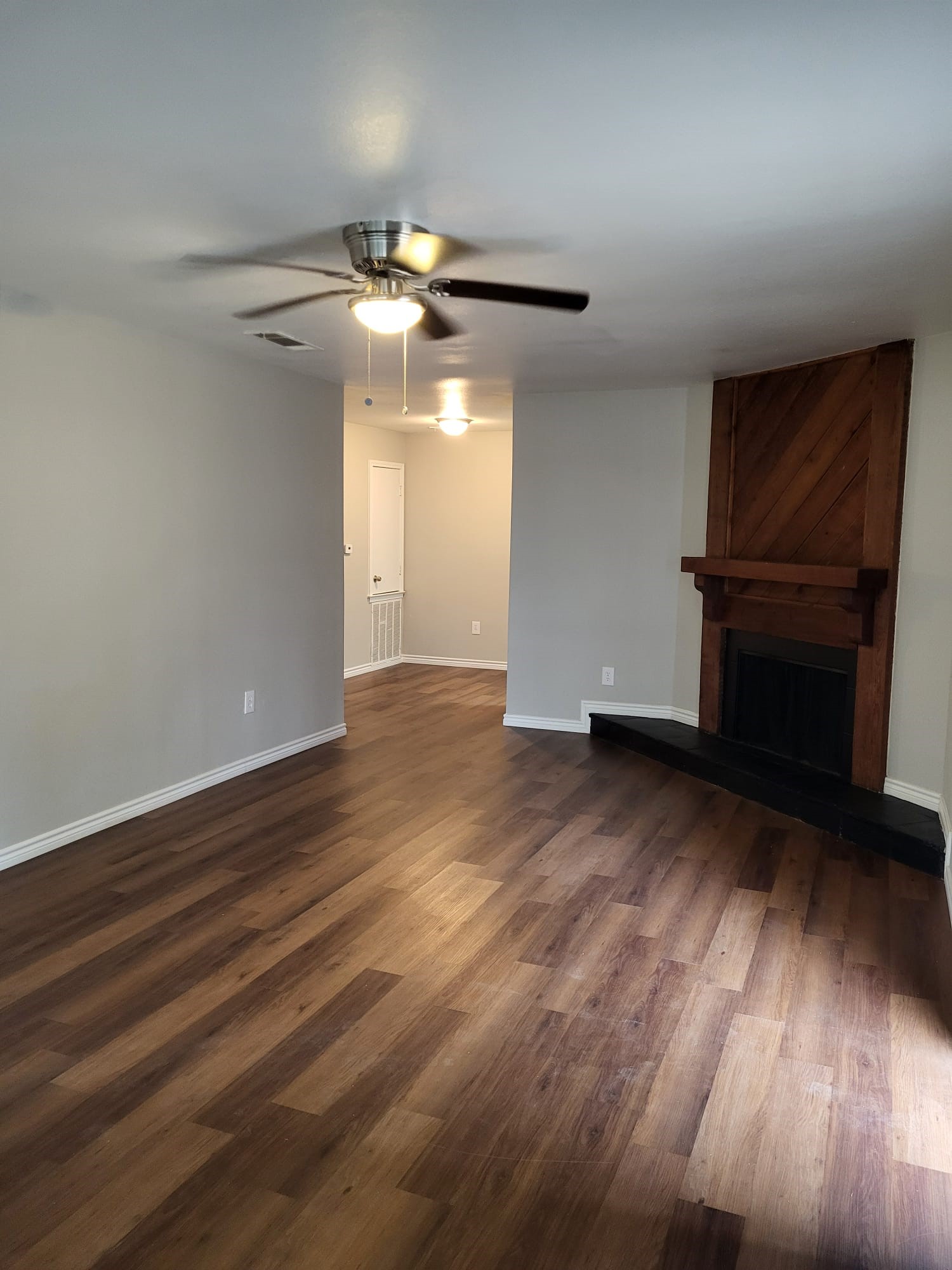 9696 Walnut Street Dallas TX 75243