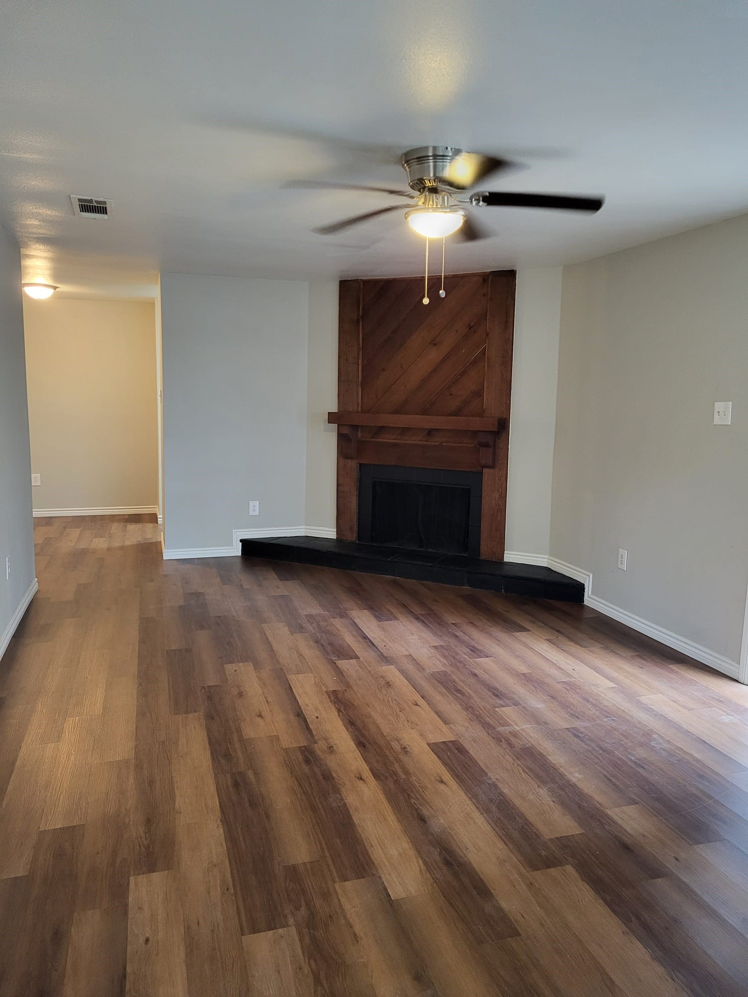 9696 Walnut Street Dallas TX 75243