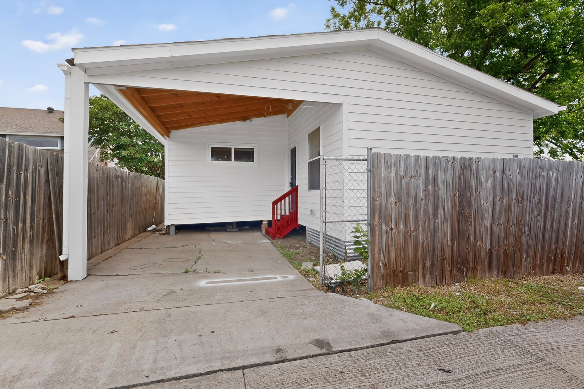 1305-A NW 14th Street Grand Prairie TX 75050