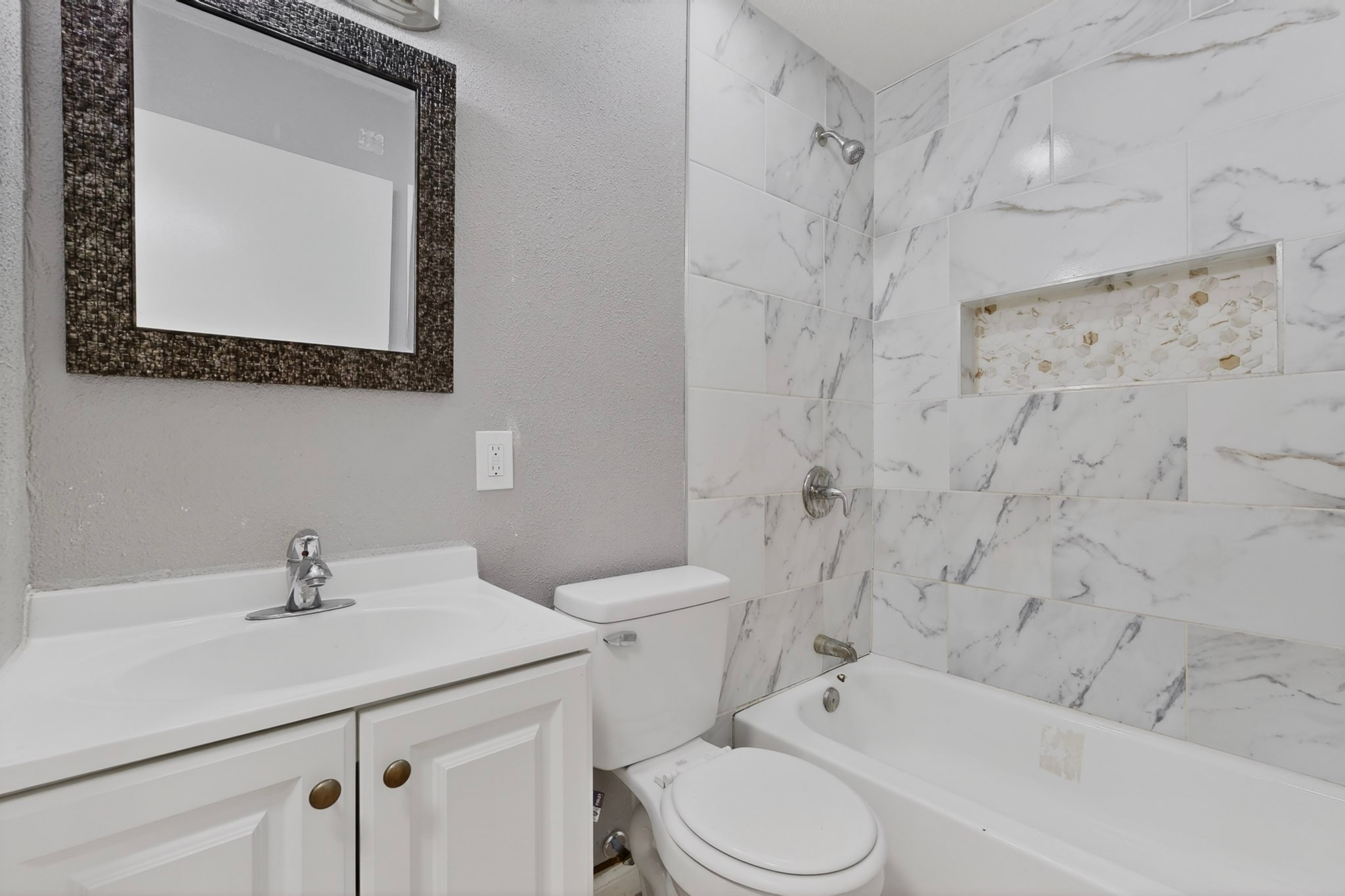 1305-A NW 14th Street Grand Prairie TX 75050