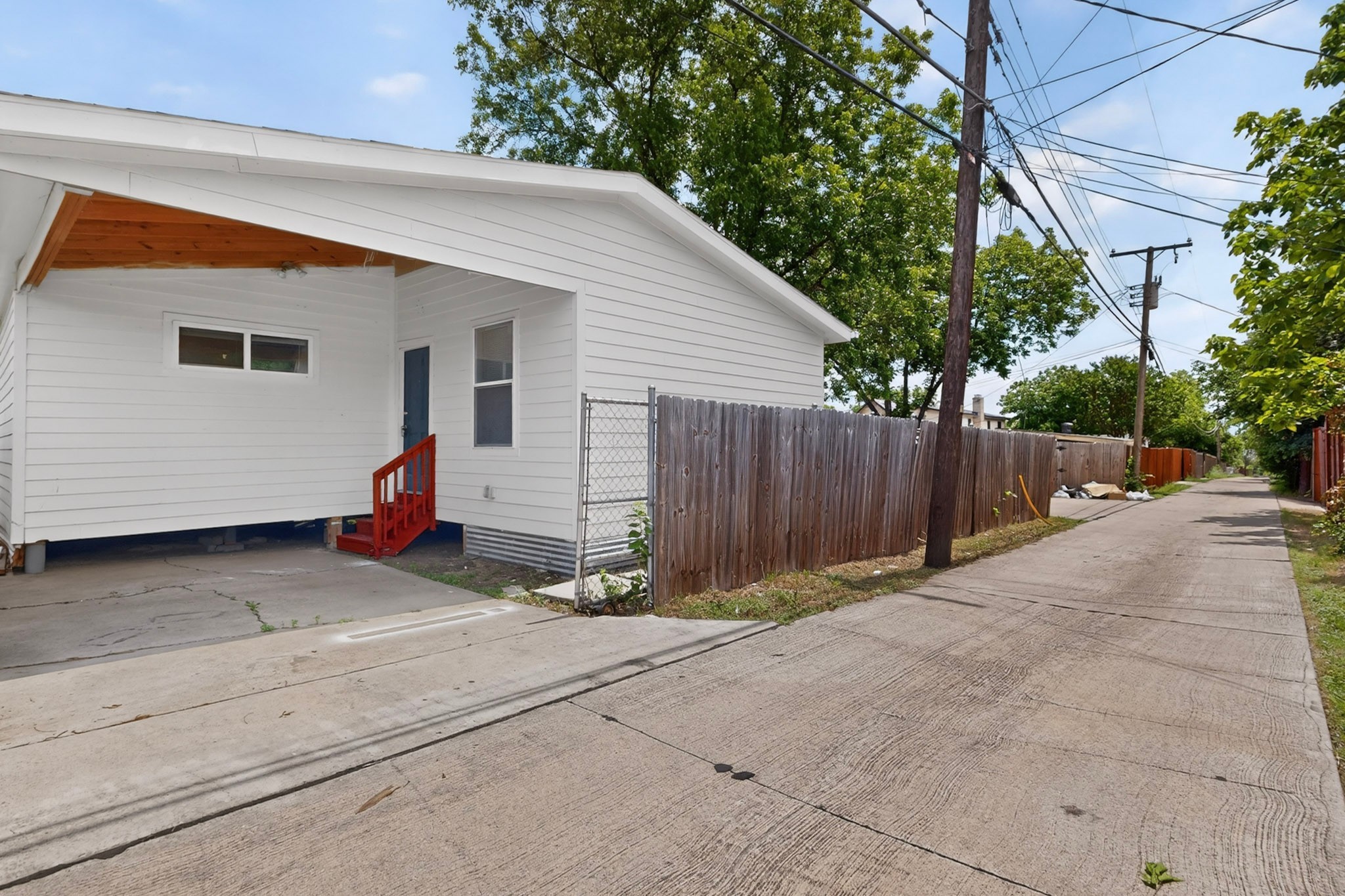 1305-A NW 14th Street Grand Prairie TX 75050