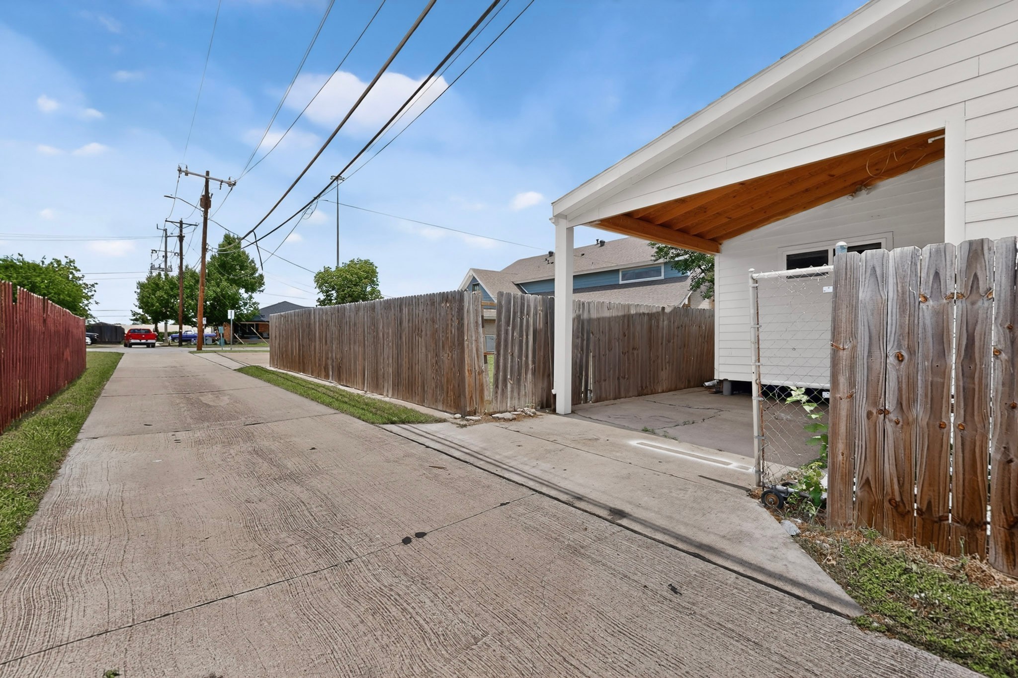 1305-A NW 14th Street Grand Prairie TX 75050