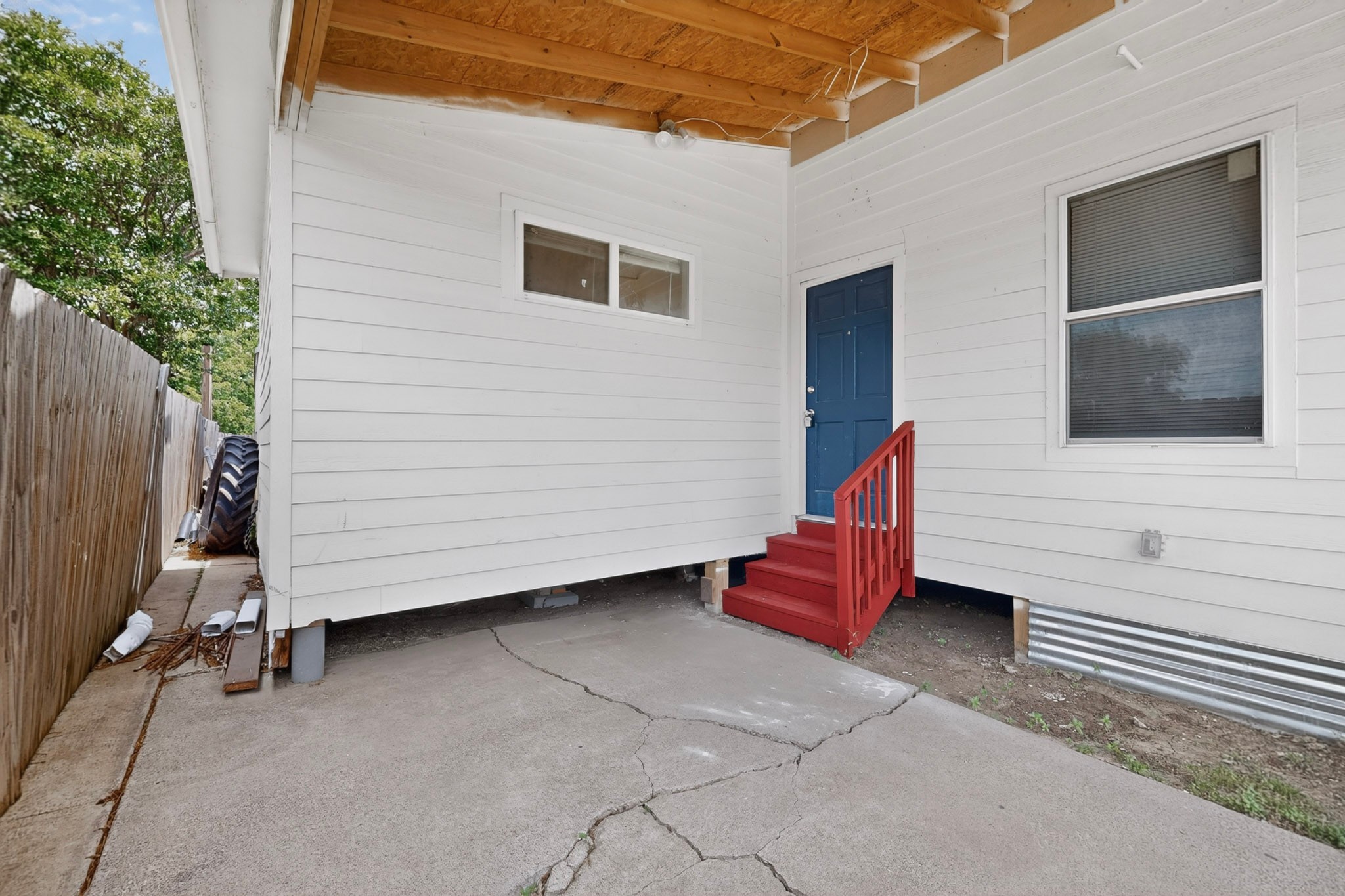 1305-A NW 14th Street Grand Prairie TX 75050