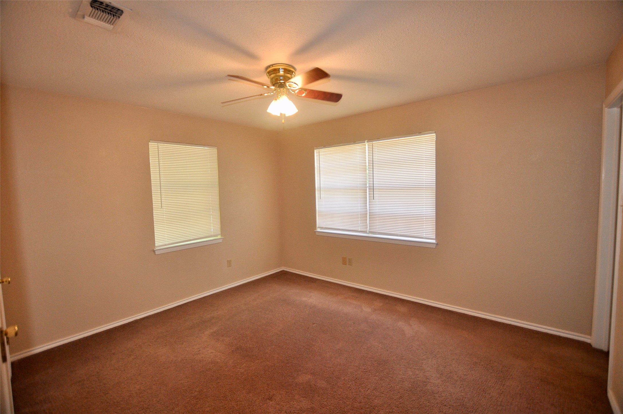 303 E 2nd Street E Weatherford TX 76086