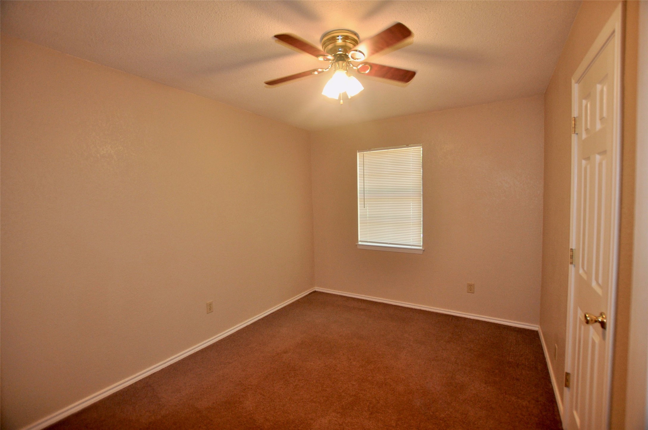 303 E 2nd Street E Weatherford TX 76086