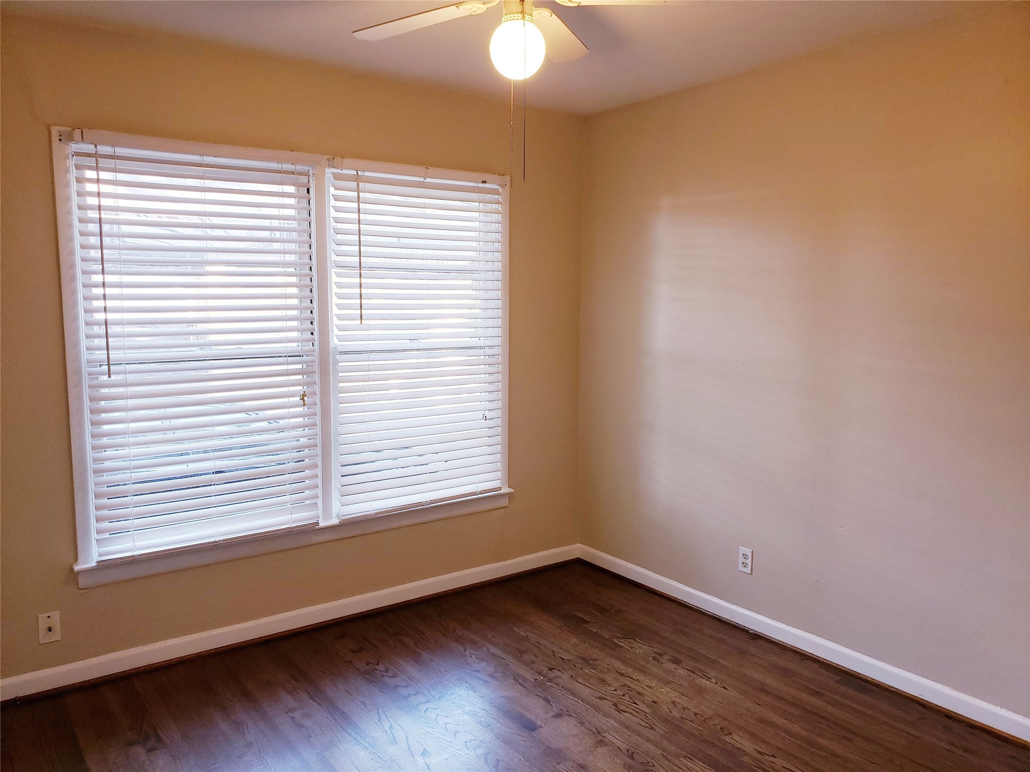 3309 San Marcus Avenue Dallas TX 75228