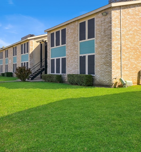 601 Bellaire Drive Hurst TX 76053