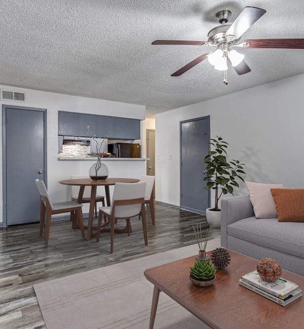 601 Bellaire Drive Hurst TX 76053