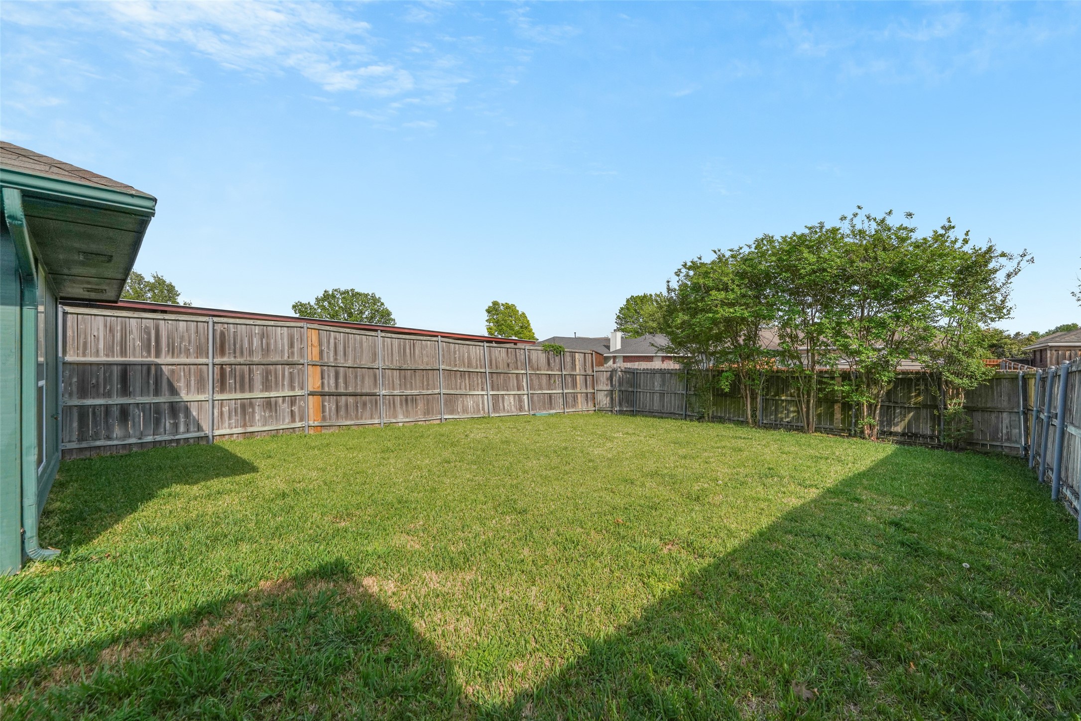 2600 Waterloo Lane Mesquite TX 75181