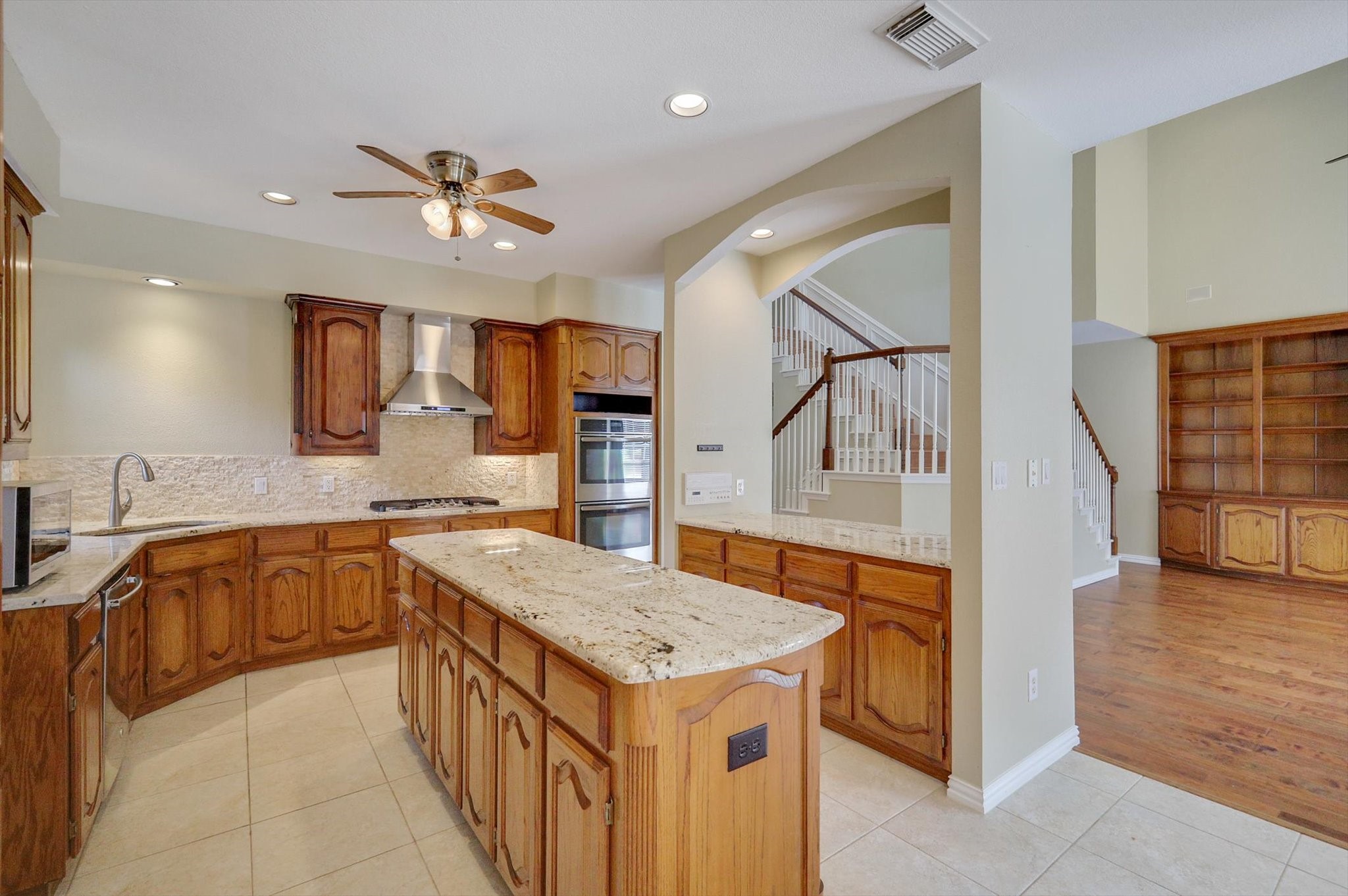 1012 Canongate Drive Flower Mound TX 75022