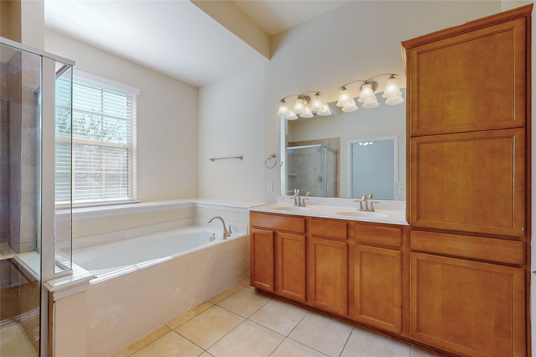 1955 Loma Linda Drive Irving TX 75063