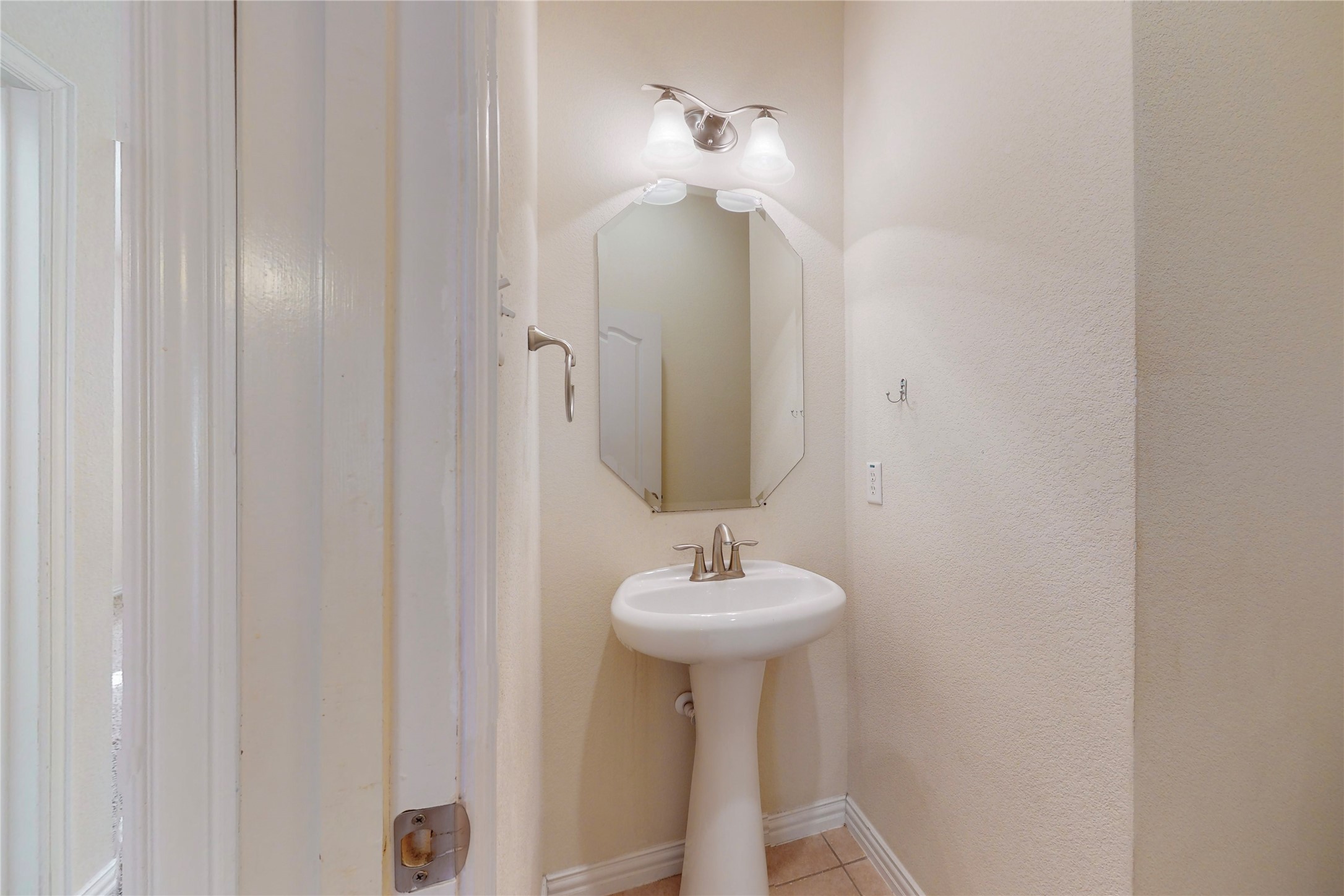1955 Loma Linda Drive Irving TX 75063