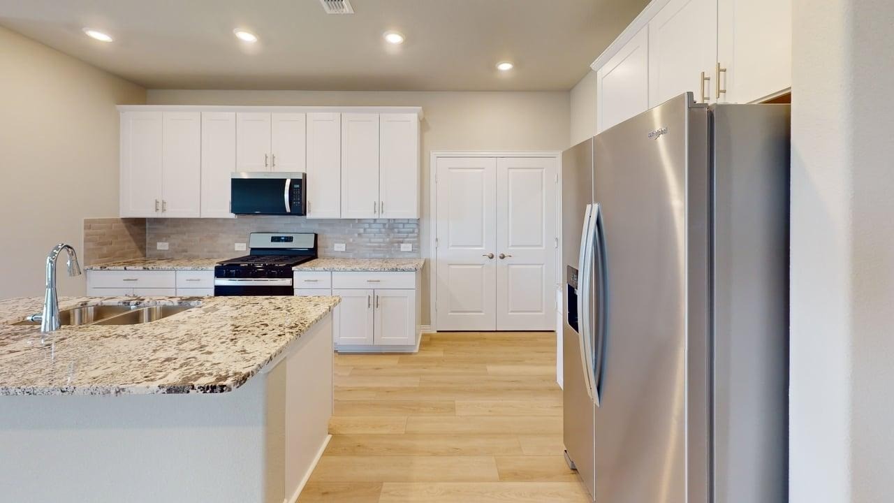517 Ridgedale Drive Princeton TX 75071