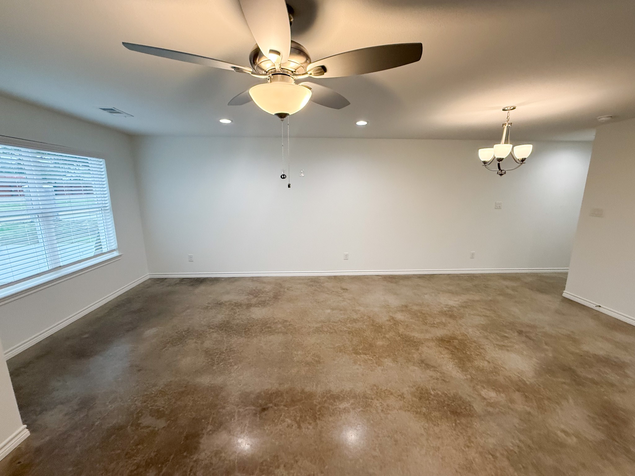 200 N Dallas Street Rice TX 75155
