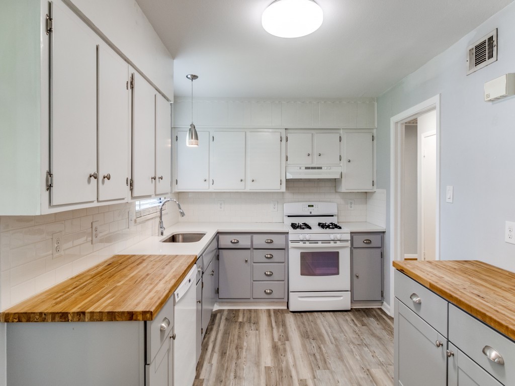 10858 Cassandra Way Dallas TX 75228