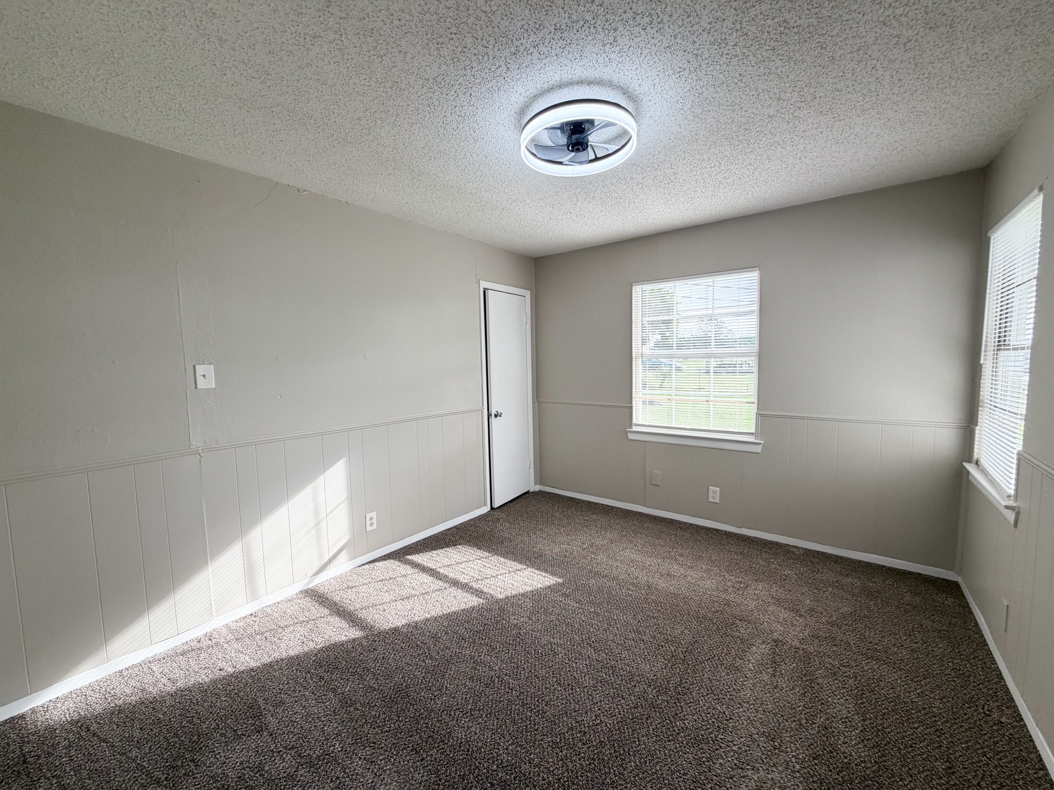 136 Highland Drive Ennis TX 75119