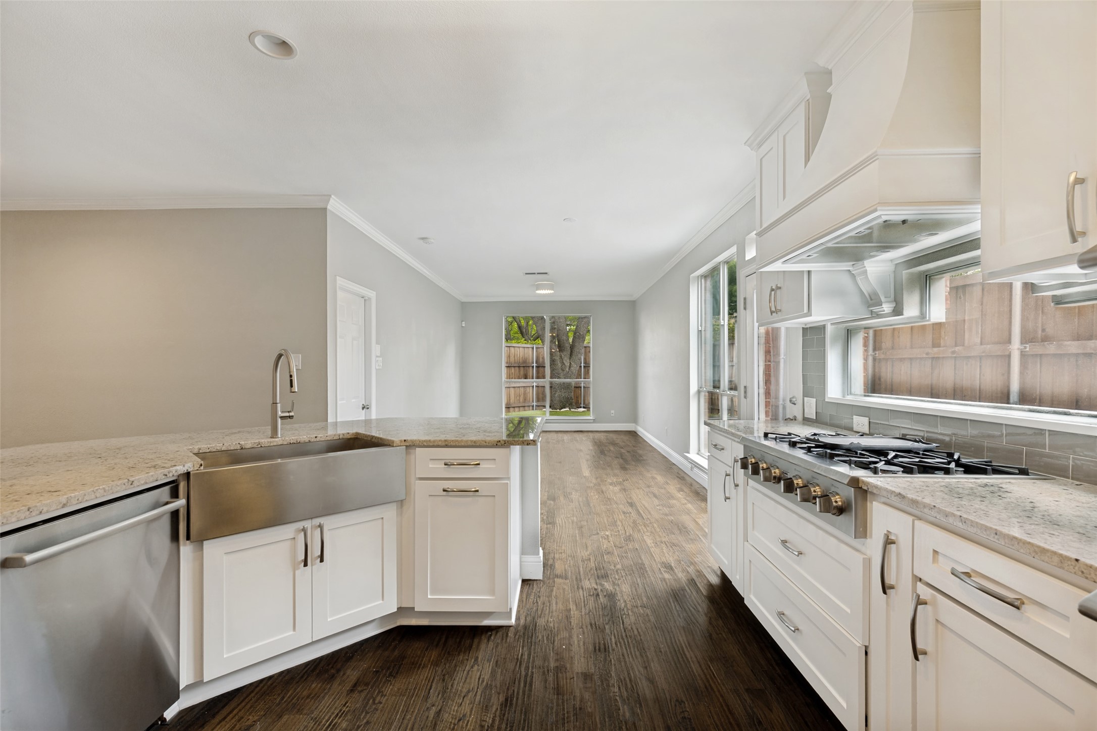 18515 Kelly Cave Trail Dallas TX 75252