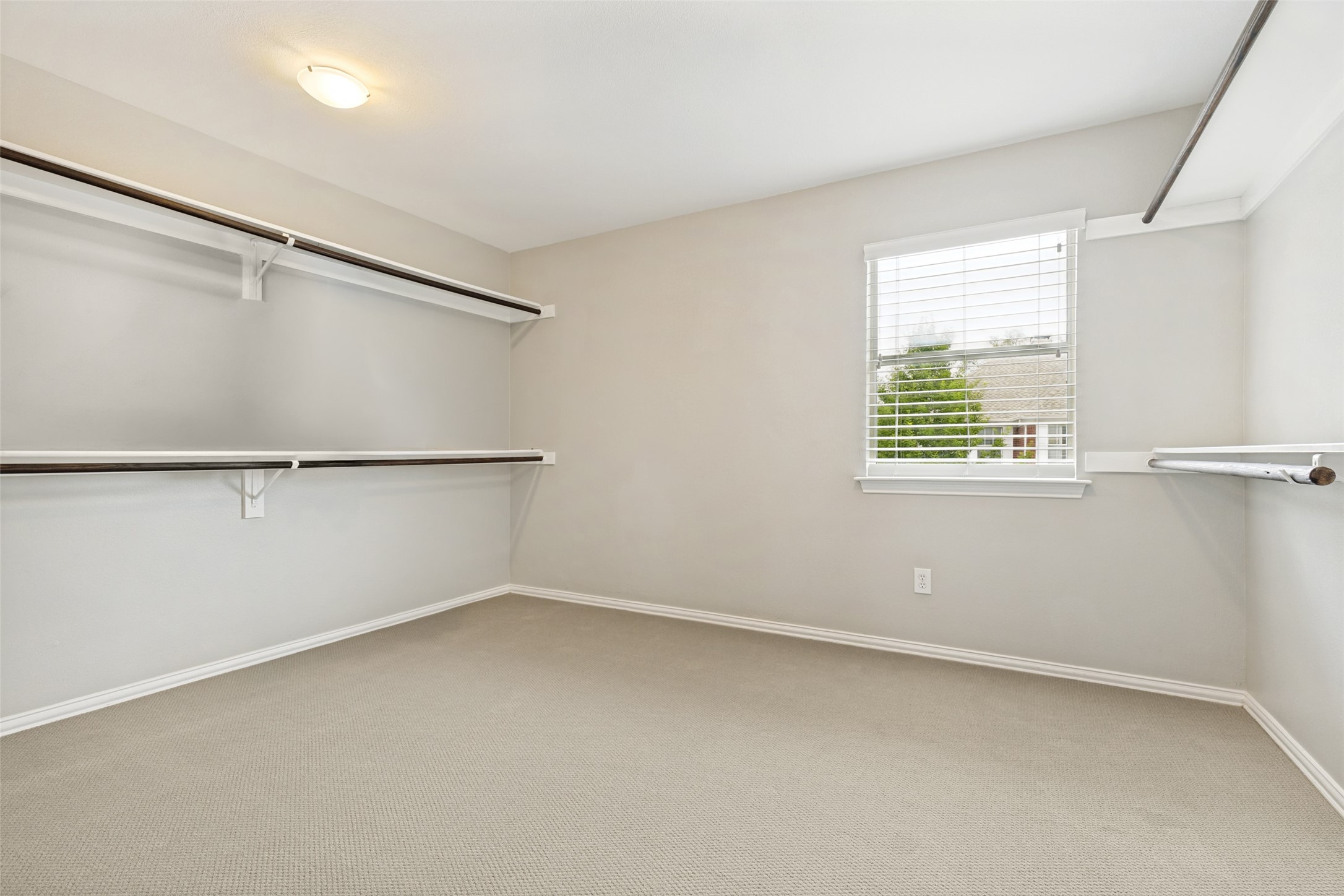 18515 Kelly Cave Trail Dallas TX 75252