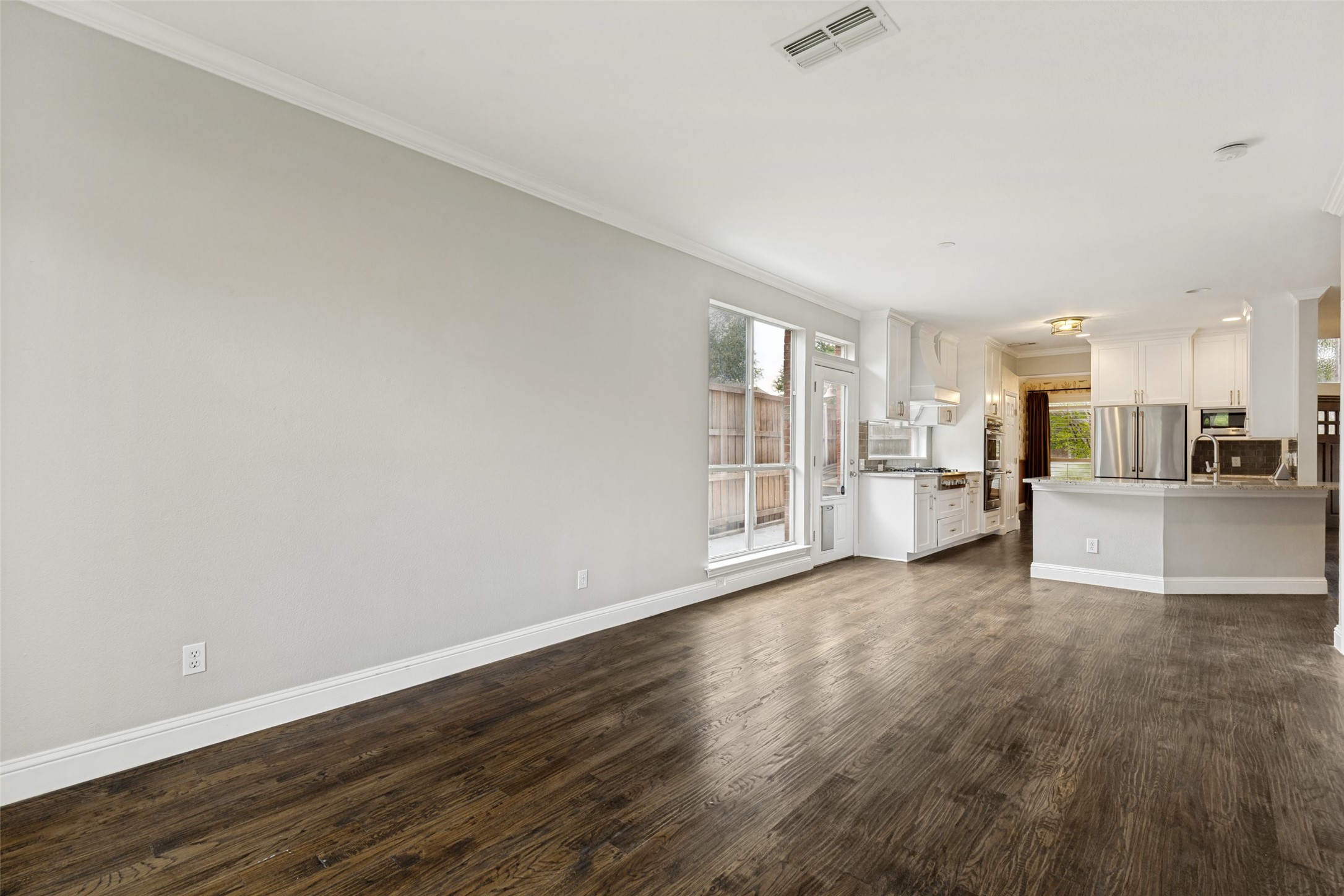 18515 Kelly Cave Trail Dallas TX 75252